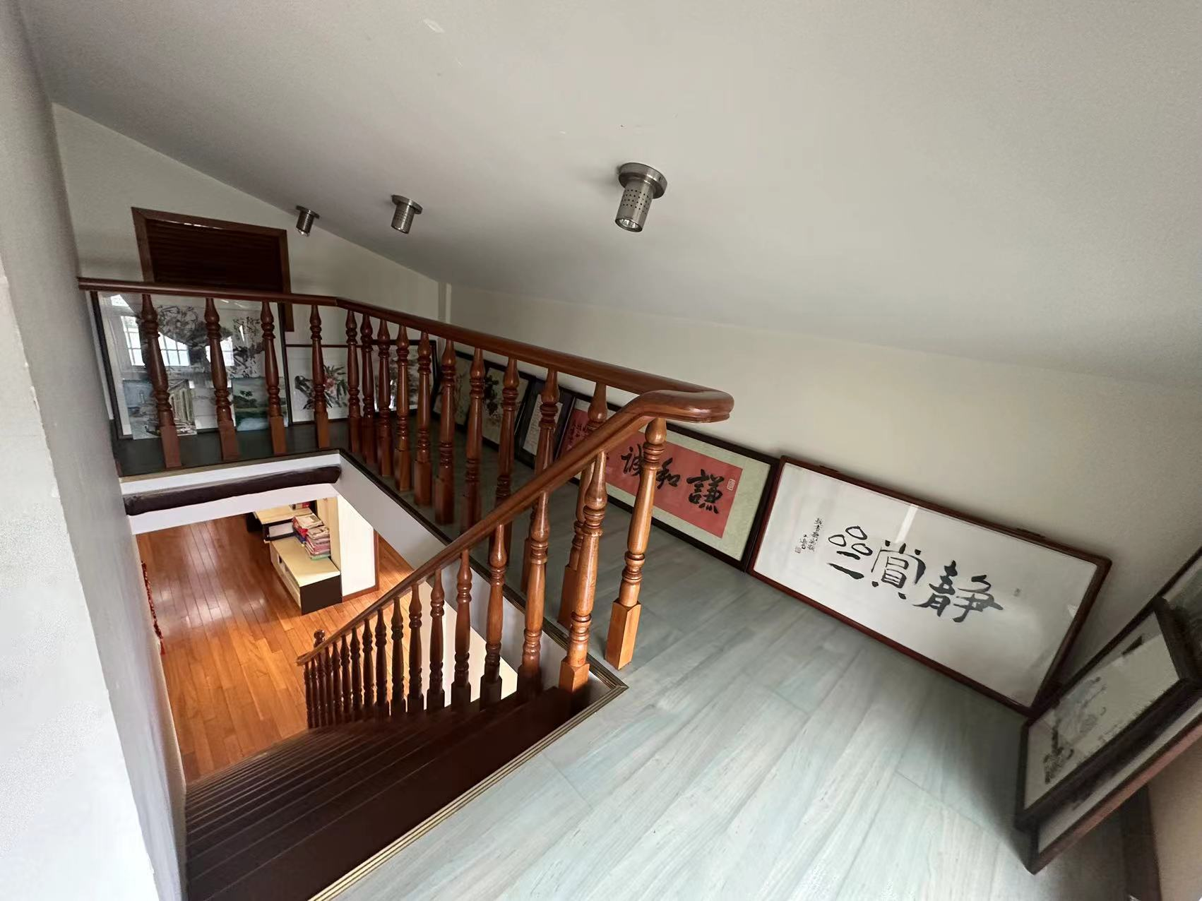 北濠山庄 5室2厅3卫 267.12m&sup2;