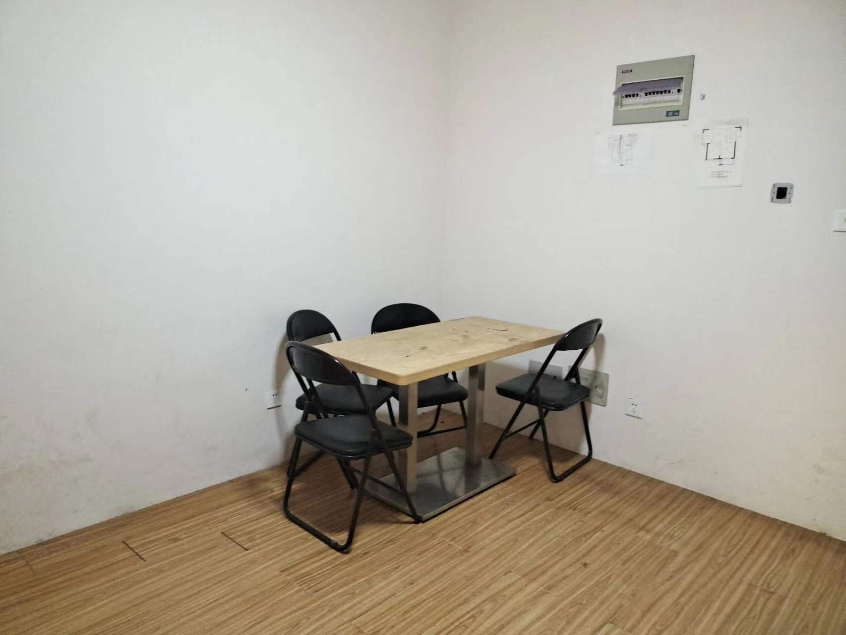 炜赋花苑 2室1厅1卫 92m²