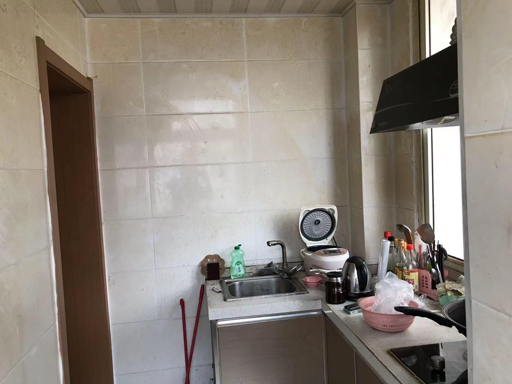 光明西村 1室1厅1卫 46.03m&sup2;