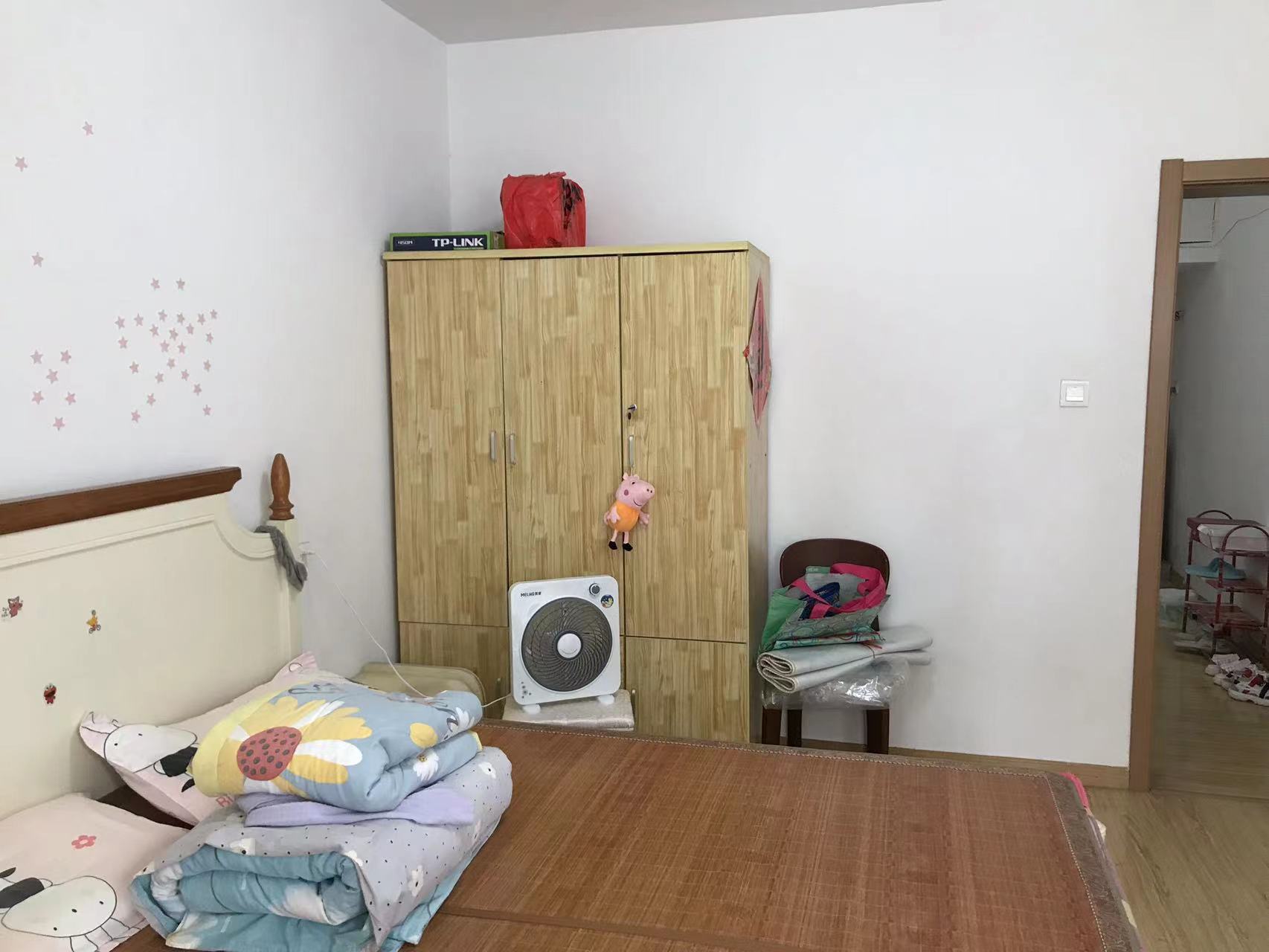 光明西村 1室1厅1卫 46.03m&sup2;
