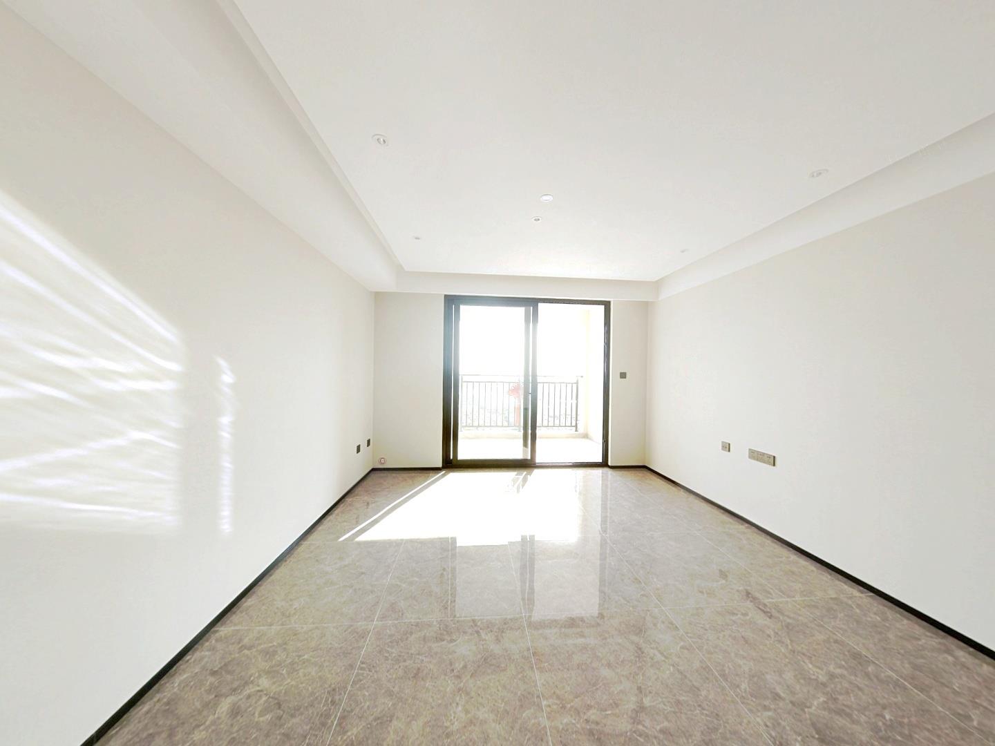 万科有湖（翡翠心湖） 3室2厅1卫 127m&sup2;