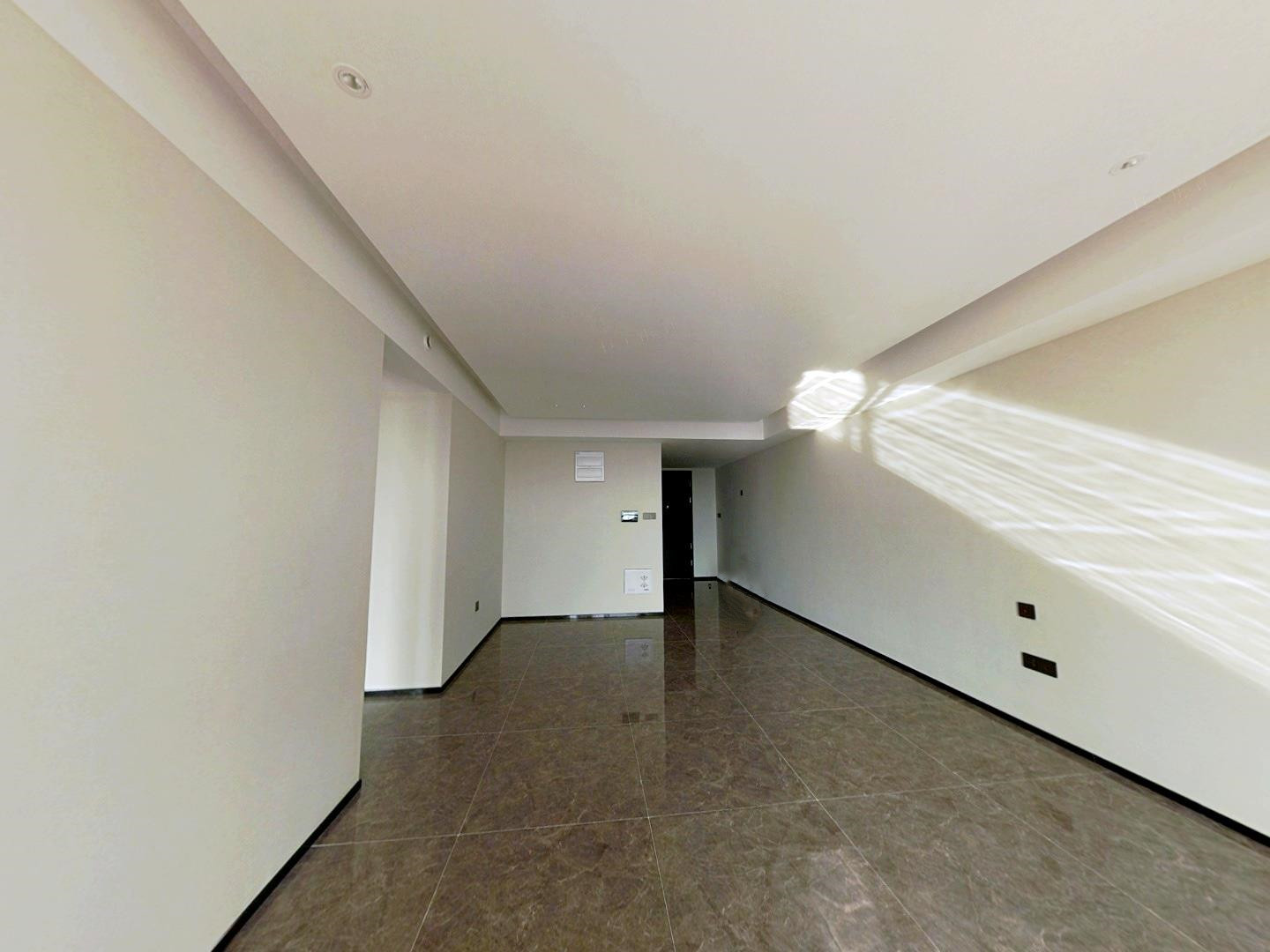 万科有湖（翡翠心湖） 3室2厅1卫 127m&sup2;