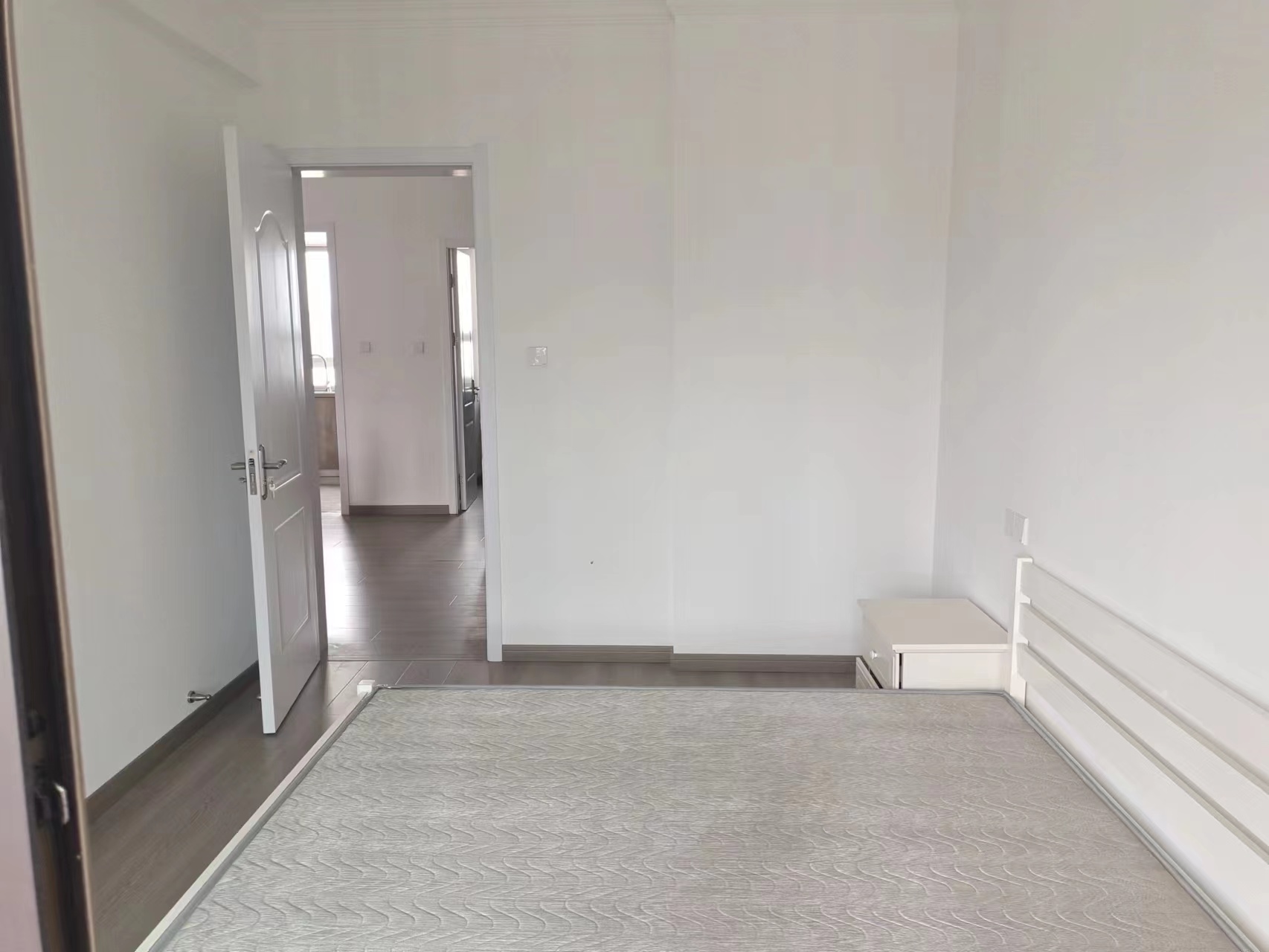融创荣润&middot;玖樟台 3室2厅2卫 99m&sup2;