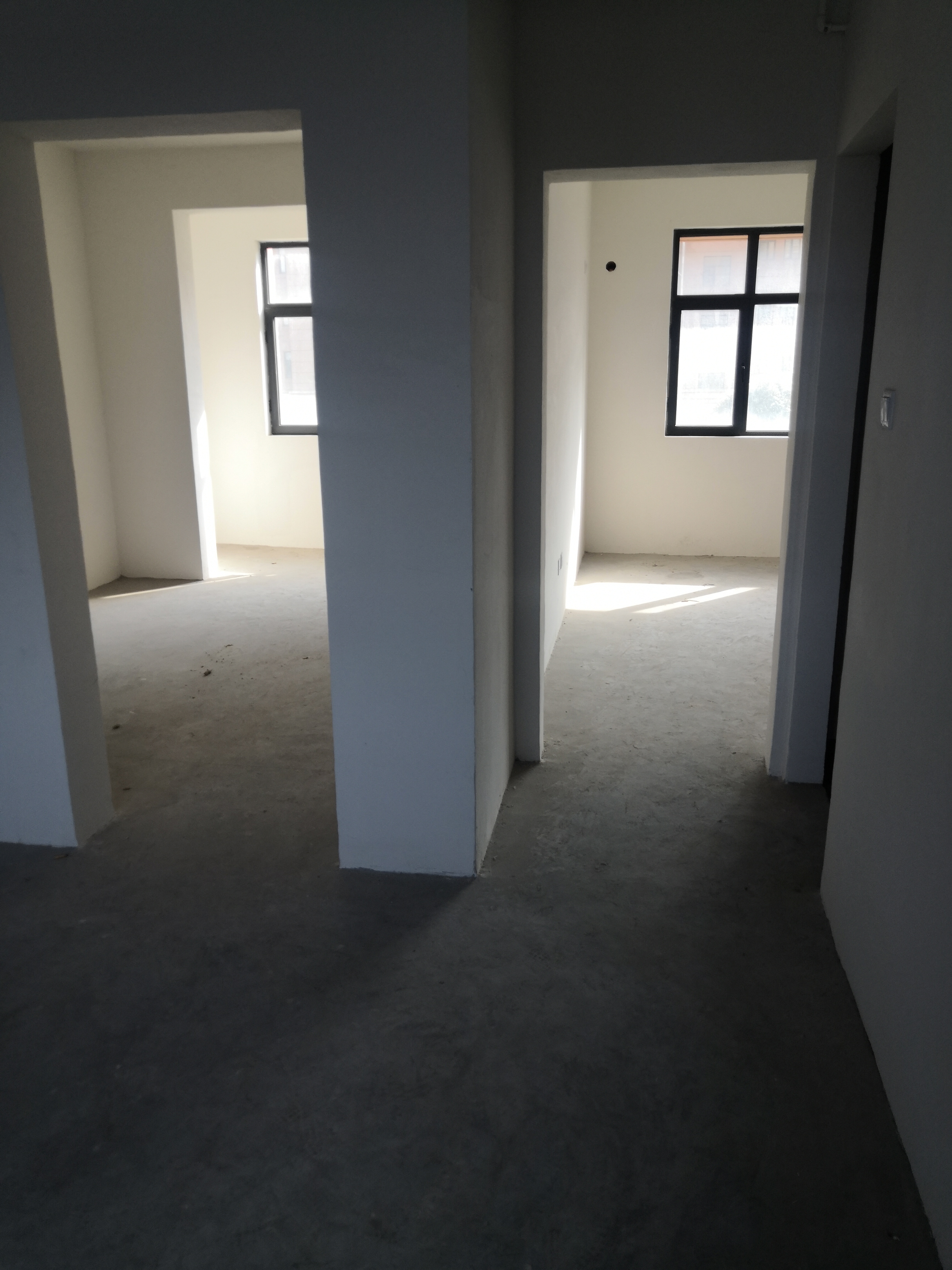 华山朝霞里（朝霞里花苑） 2室2厅1卫 99m&sup2;