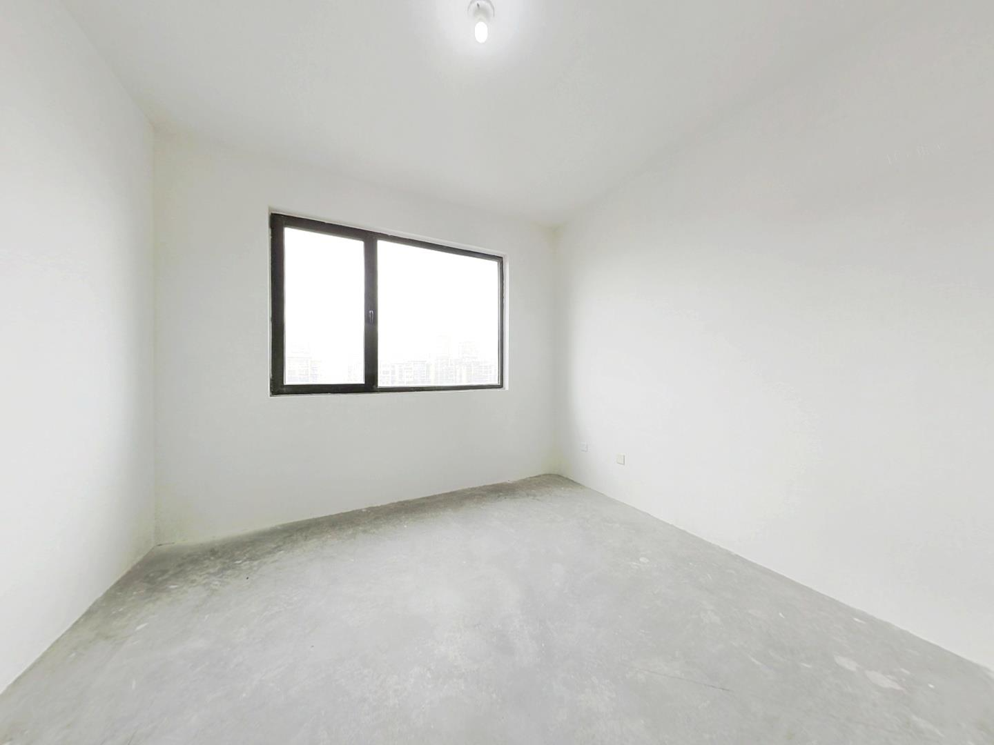 万濠山庄 3室2厅2卫 144.5m&sup2;
