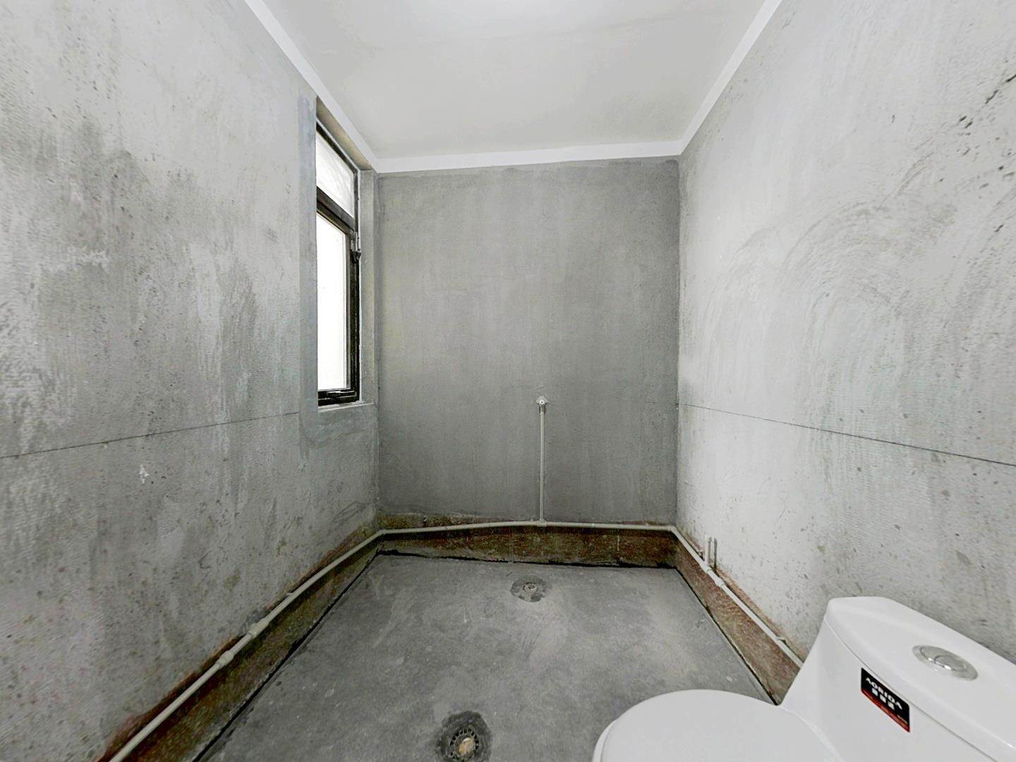 万濠山庄 3室2厅2卫 144.5m&sup2;
