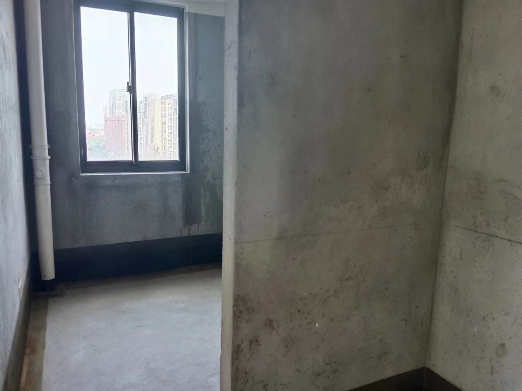 书香华府小区 3室2厅1卫 112m&sup2;