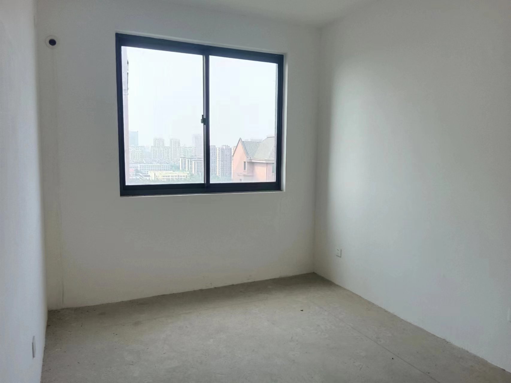 书香华府小区 3室2厅1卫 112m&sup2;