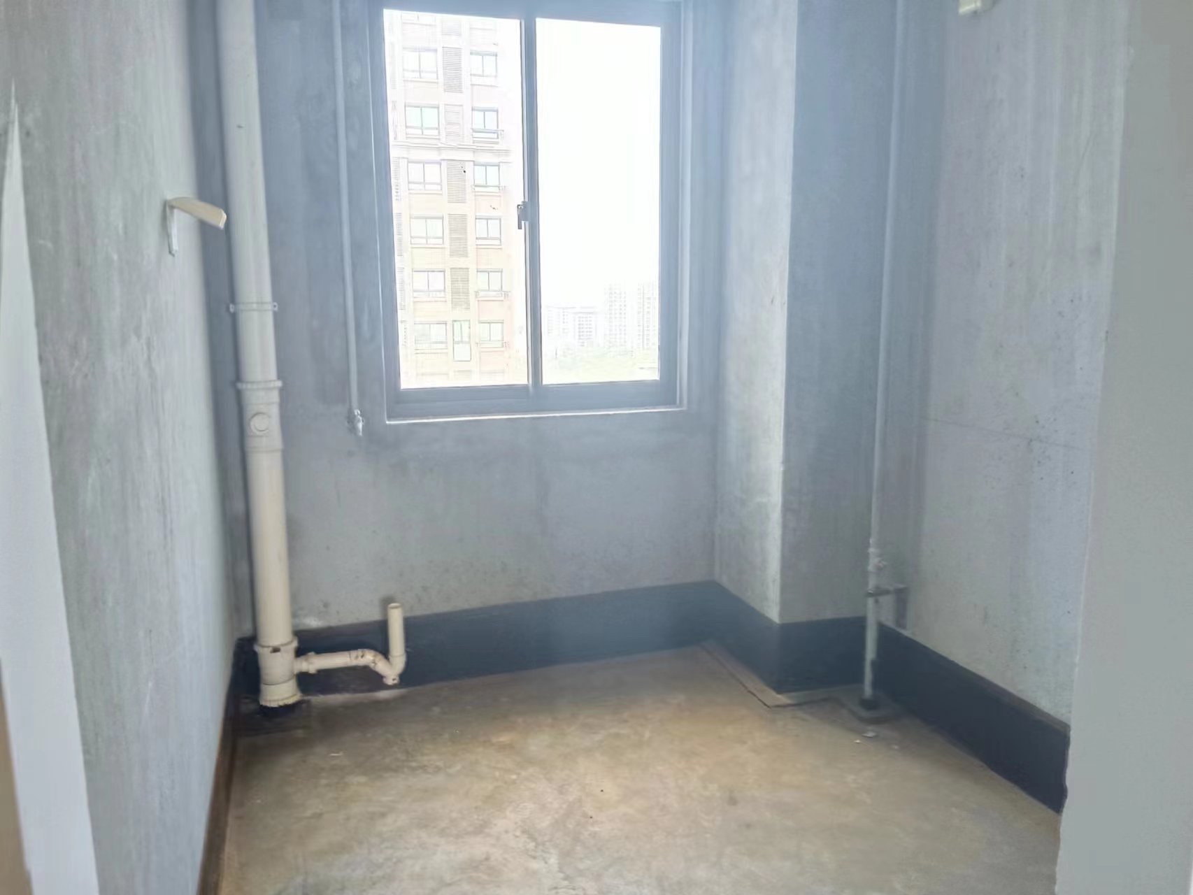 书香华府小区 3室2厅1卫 112m&sup2;
