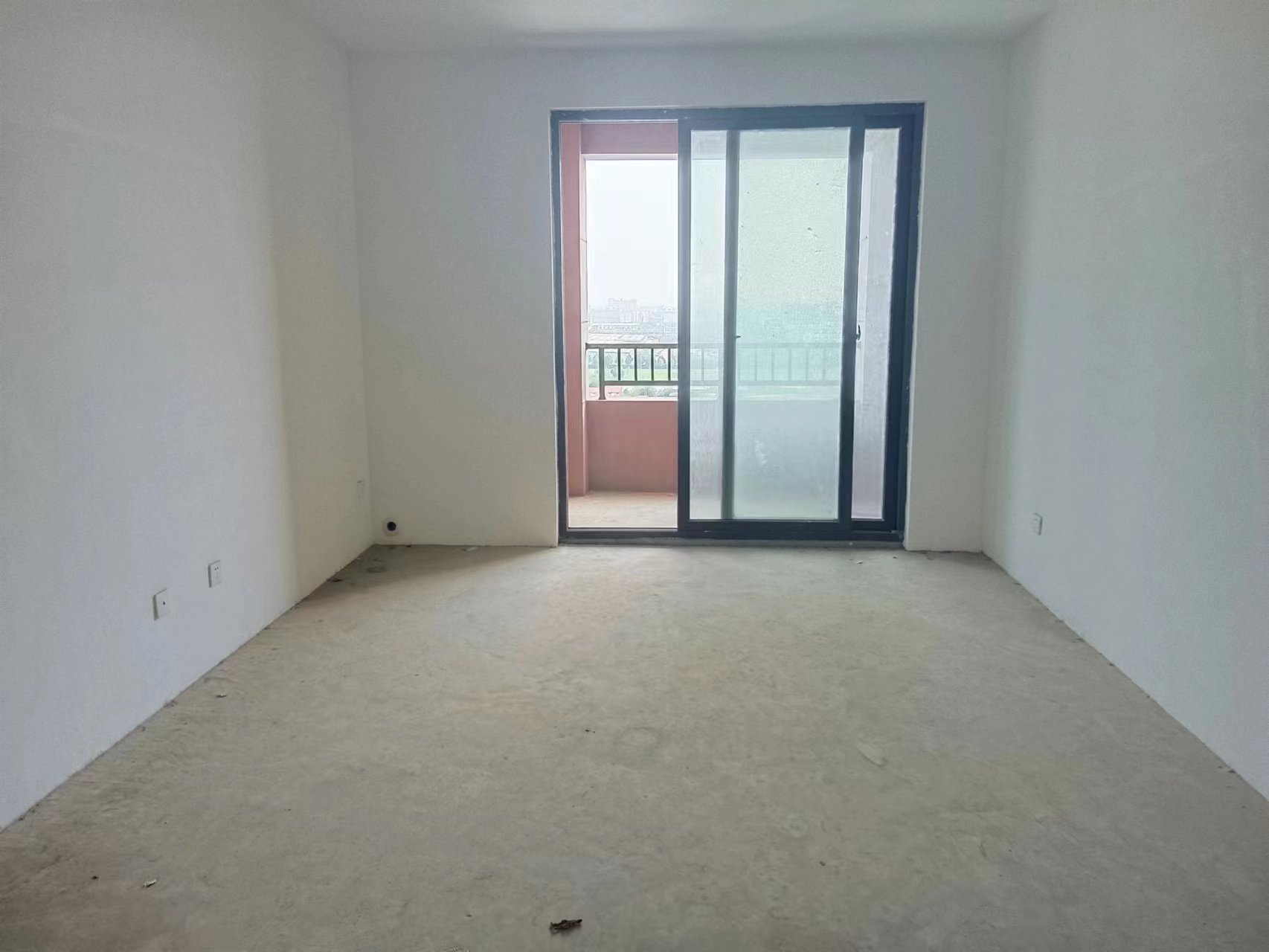 书香华府小区 3室2厅1卫 112m&sup2;