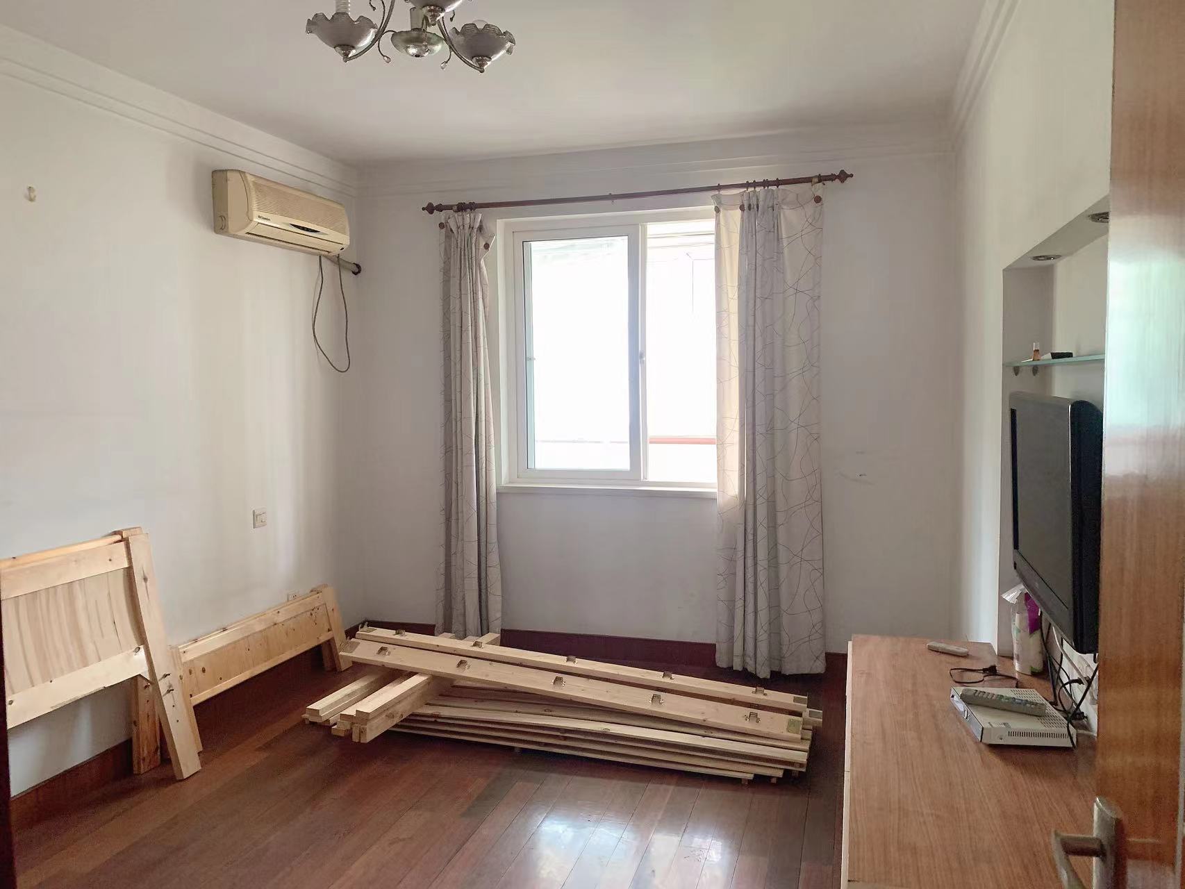 森大蒂花苑 3室2厅2卫 133m&sup2;