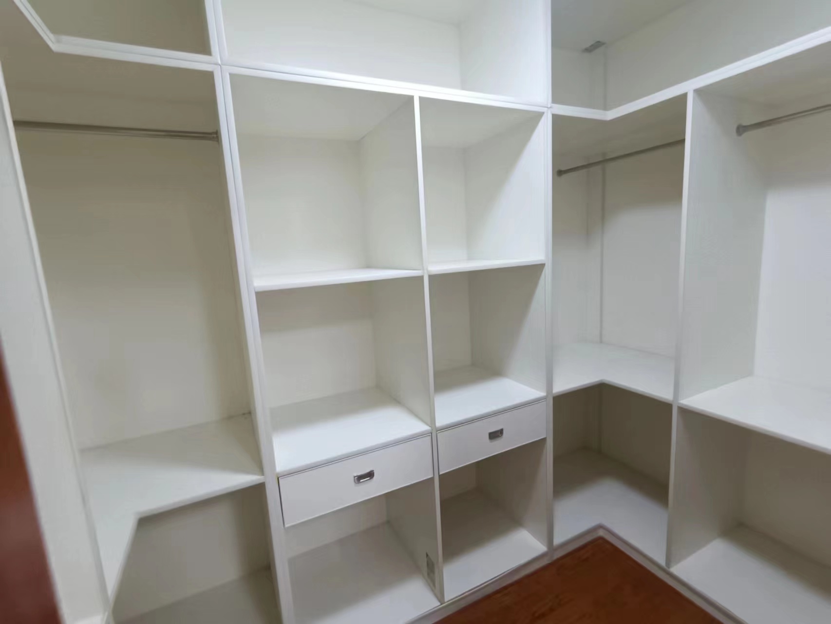 锦峰大厦 2室1厅1卫 83.11m&sup2;