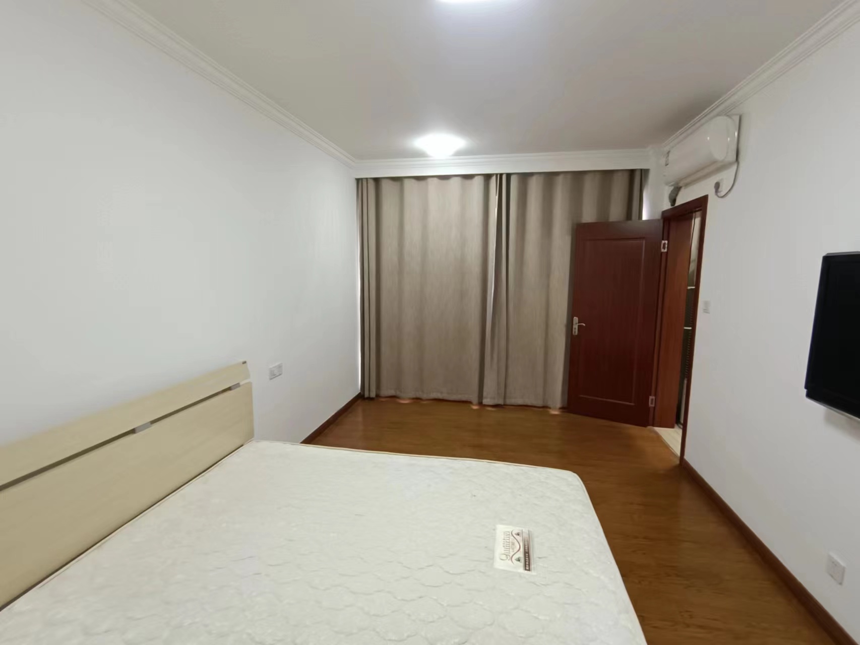 锦峰大厦 2室1厅1卫 83.11m&sup2;