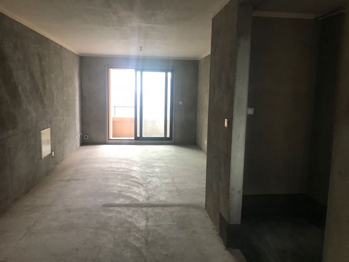 保利香槟国际 3室2厅2卫 115m&sup2;