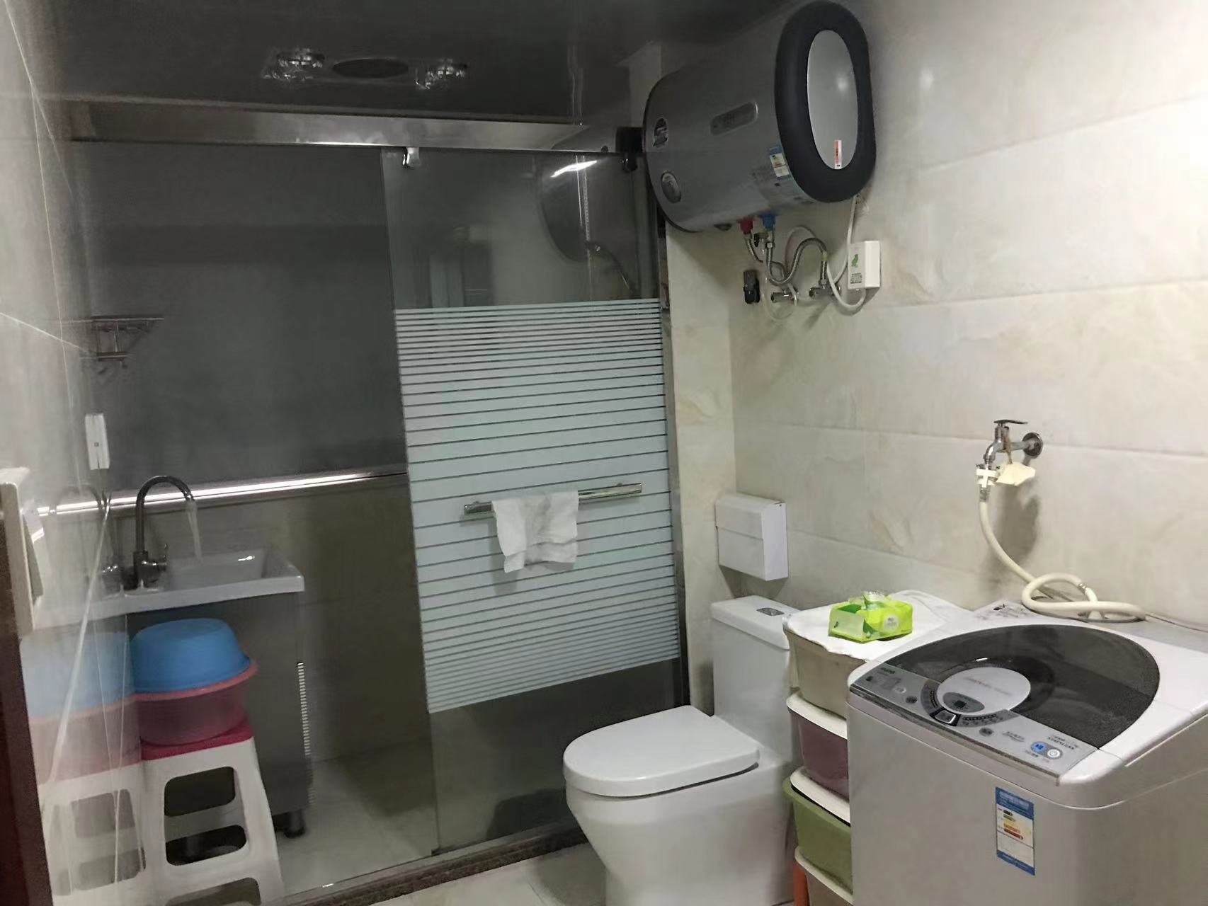 濠西园 3室2厅1卫 105m&sup2;