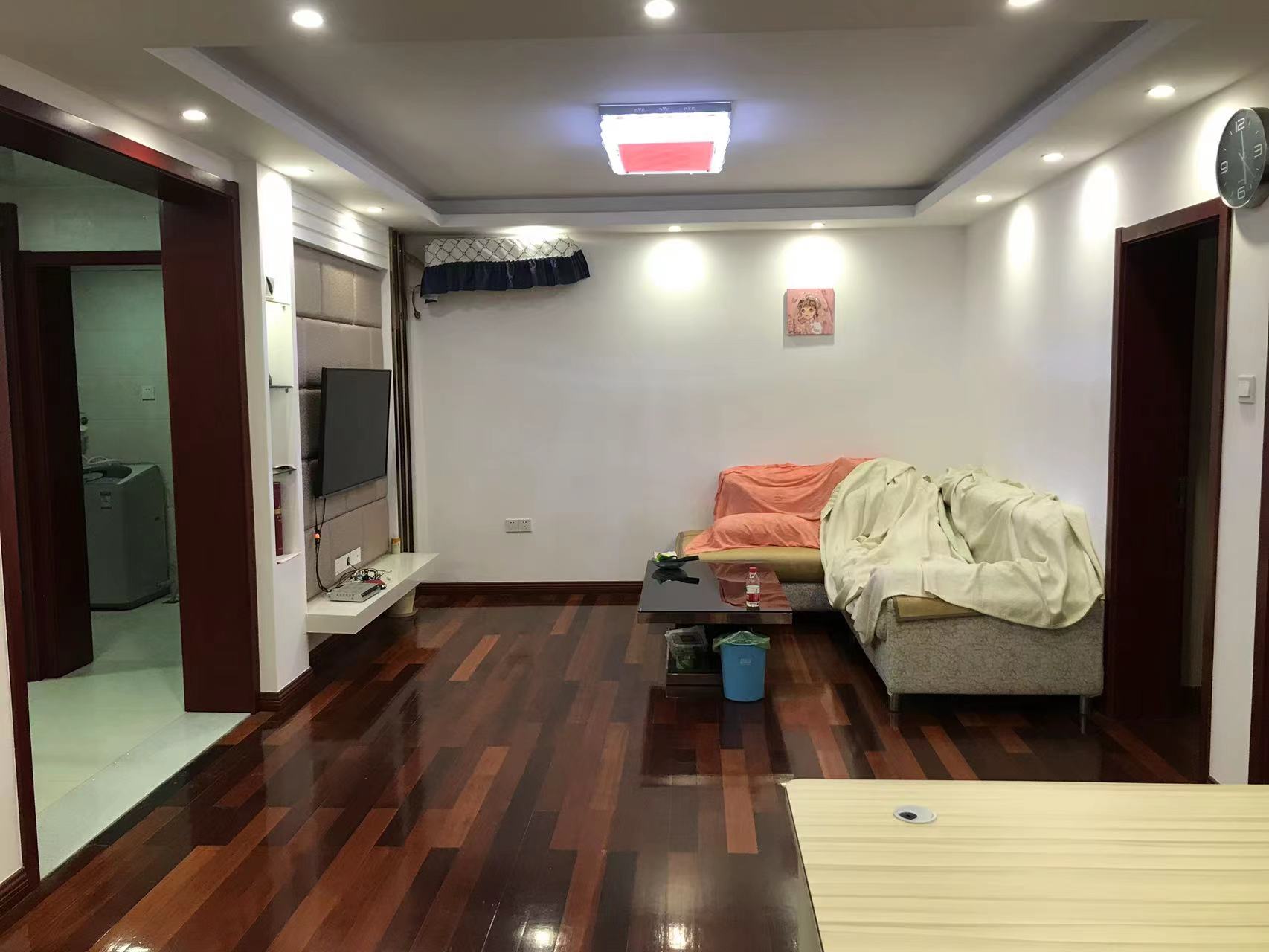 濠西园 3室2厅1卫 105m&sup2;