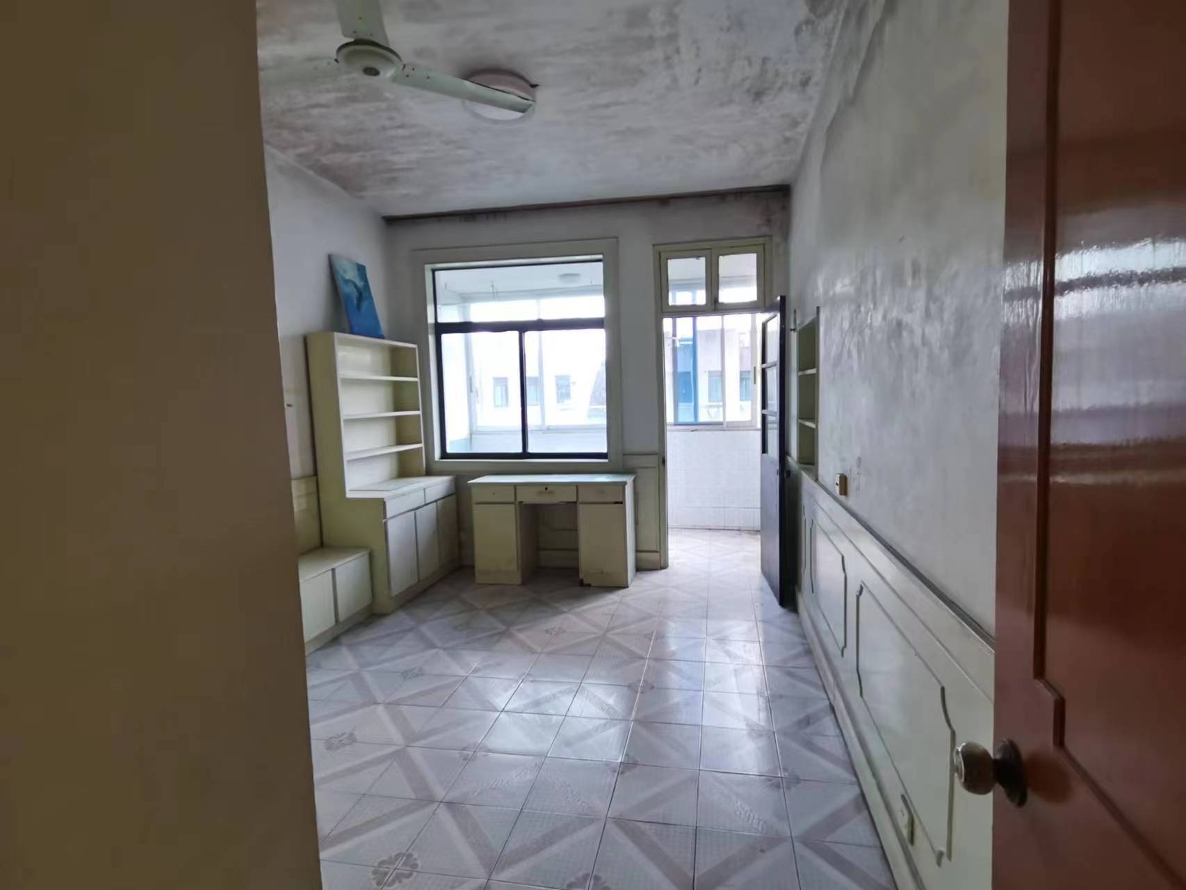 八角亭小区 2室2厅1卫 84.00m&sup2;