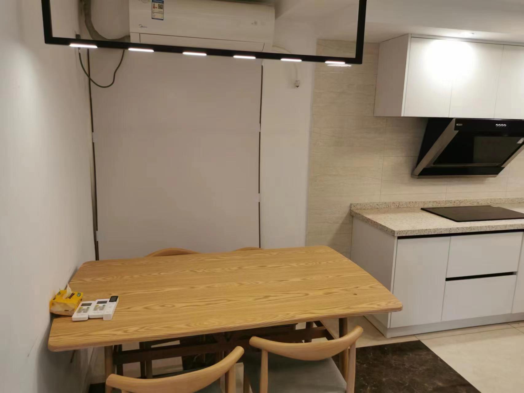 恒隆国际 2室1厅1卫 69m&sup2;