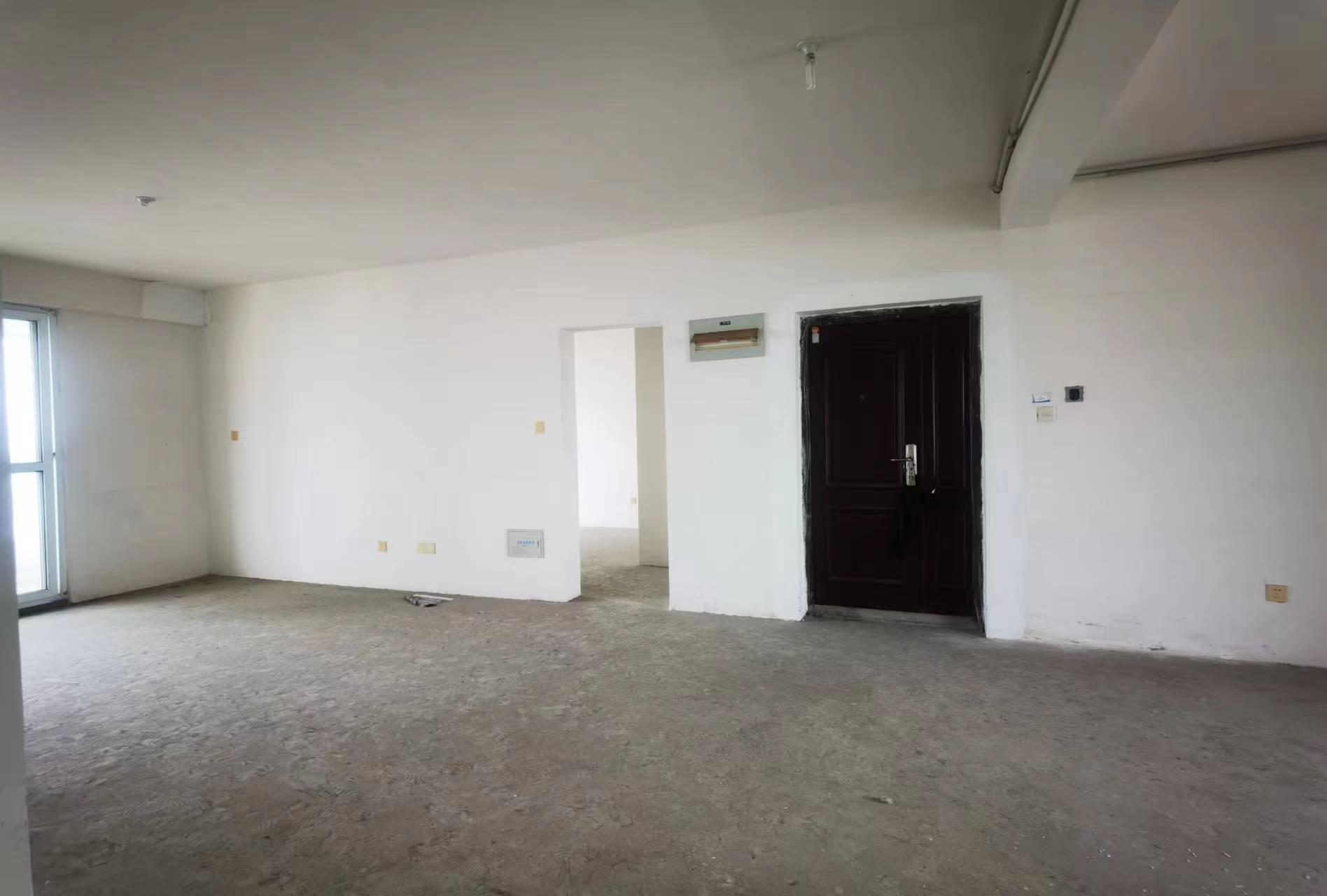 中港城世家 4室2厅2卫 188m&sup2;