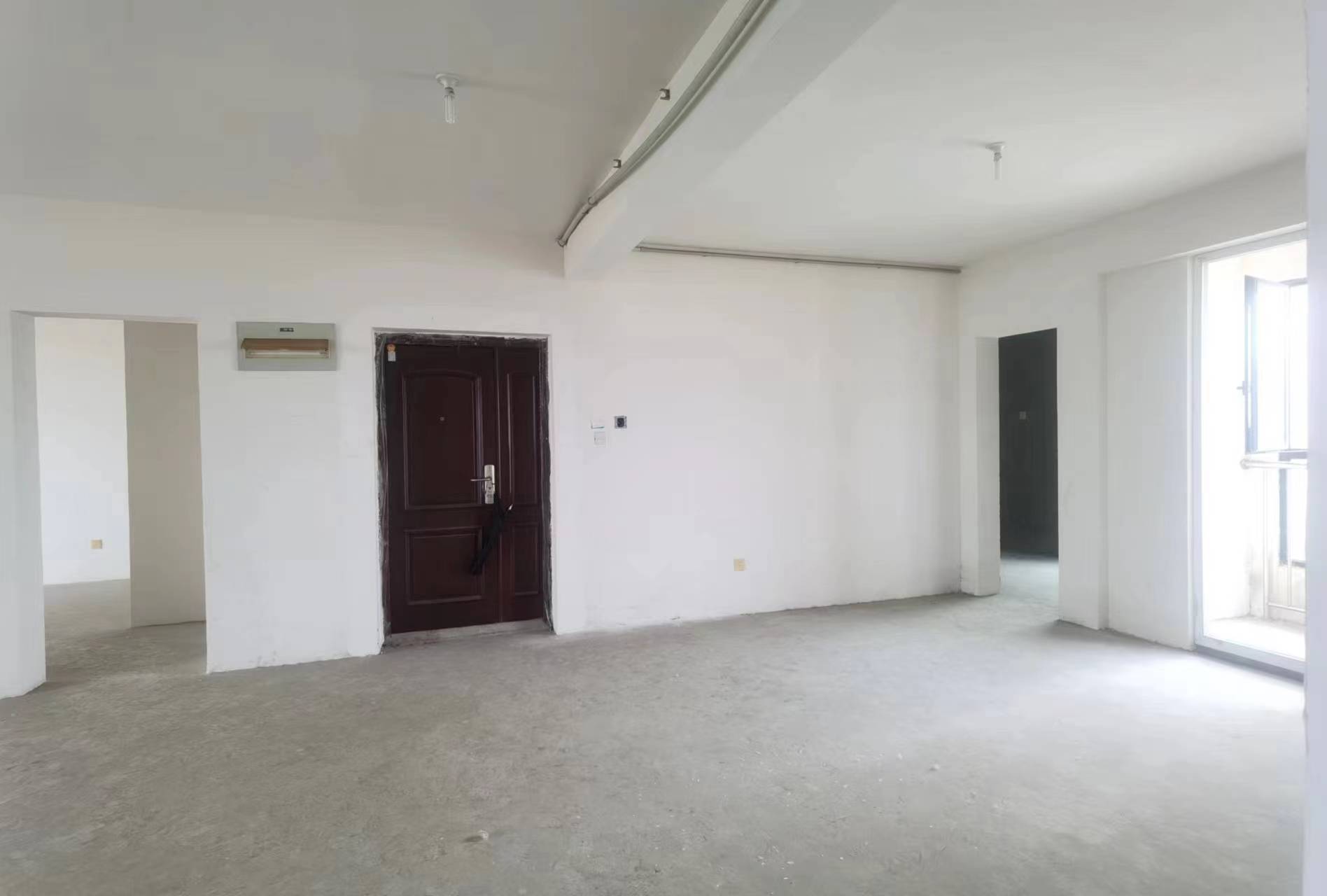 中港城世家 4室2厅2卫 188m&sup2;