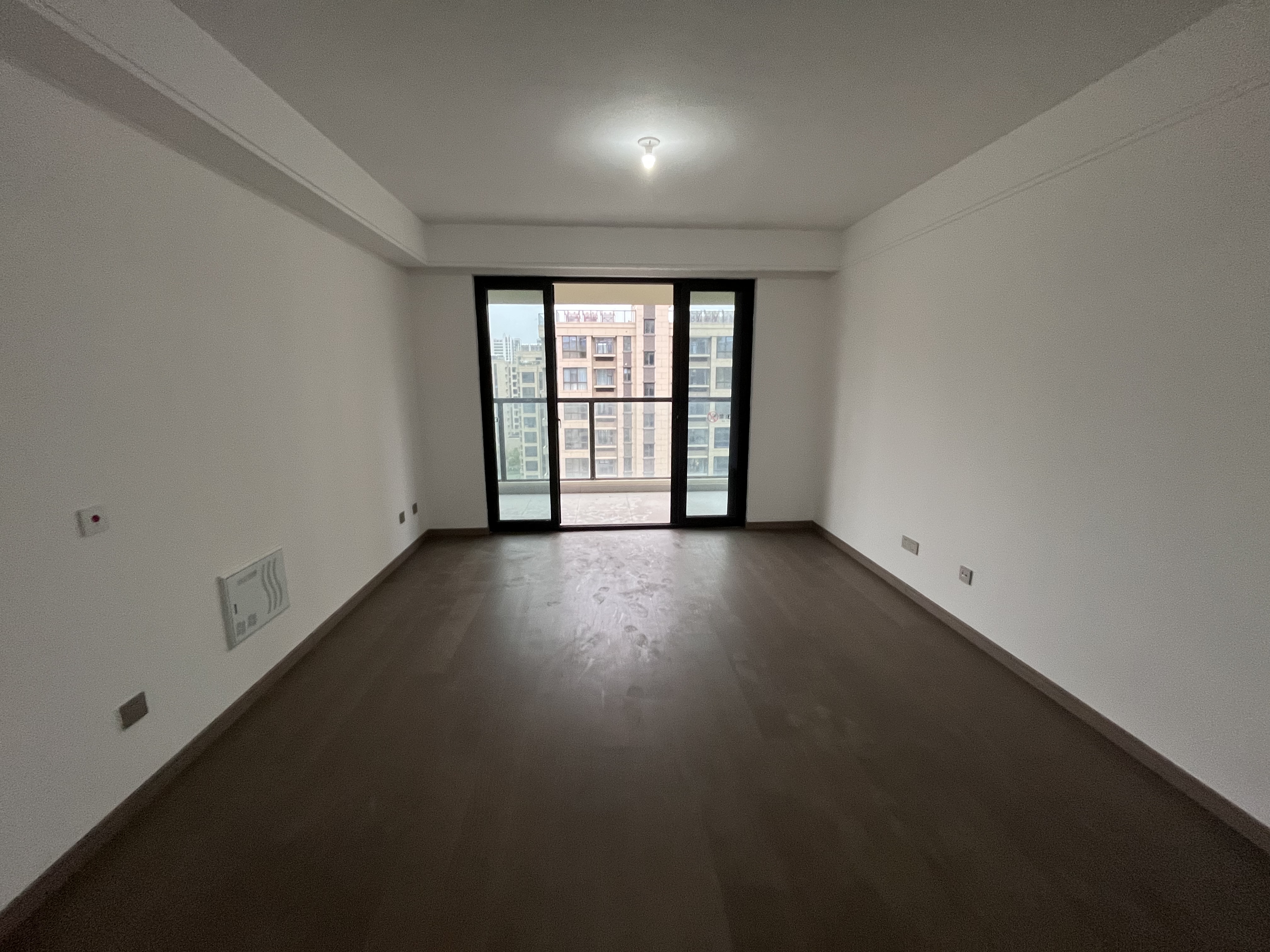 时光漫城 4室2厅2卫 145.00m&sup2;