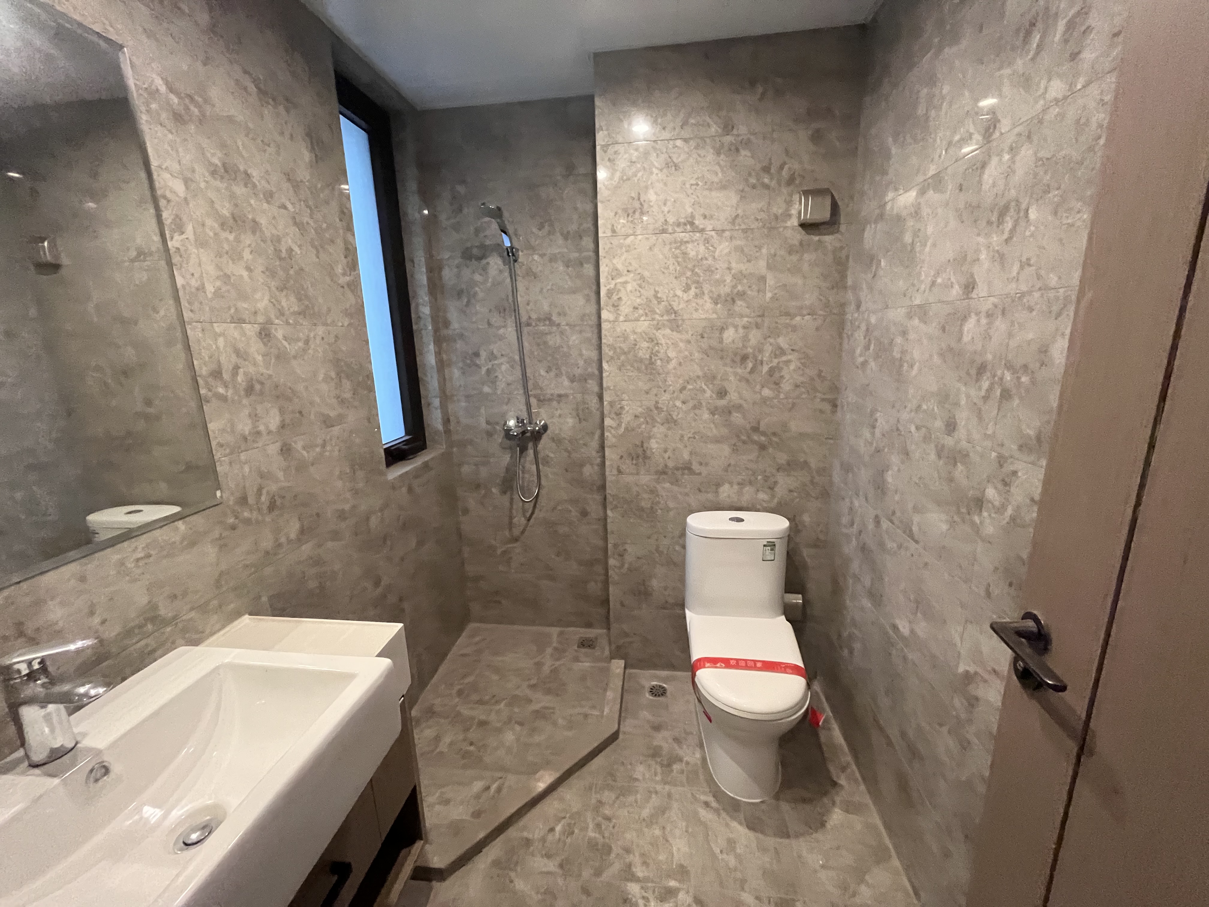 时光漫城 4室2厅2卫 145.00m&sup2;