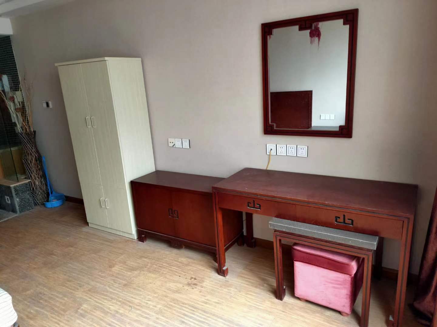 安惠国际 1室1厅1卫 38m²