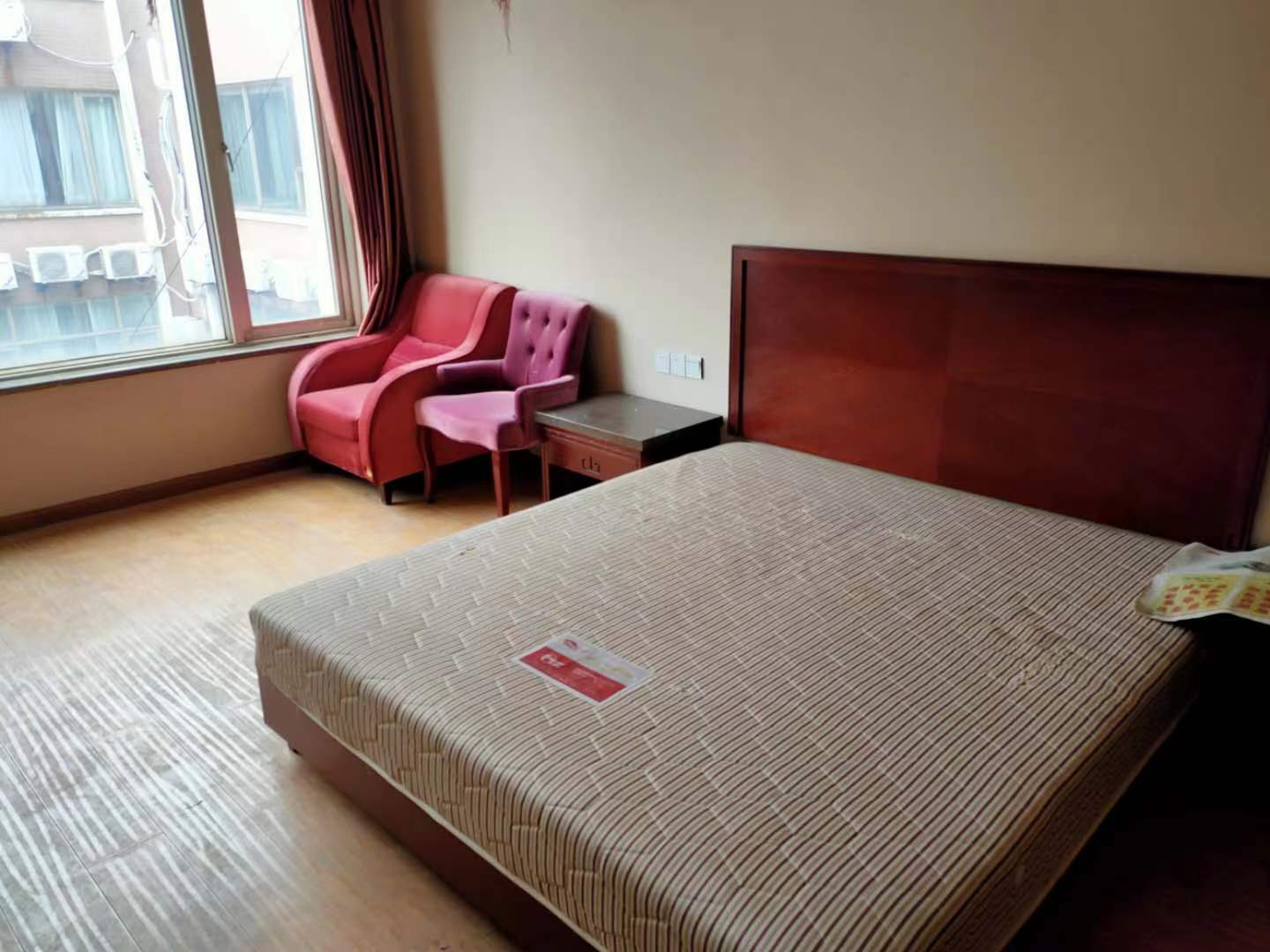 安惠国际 1室1厅1卫 38.00m&sup2;