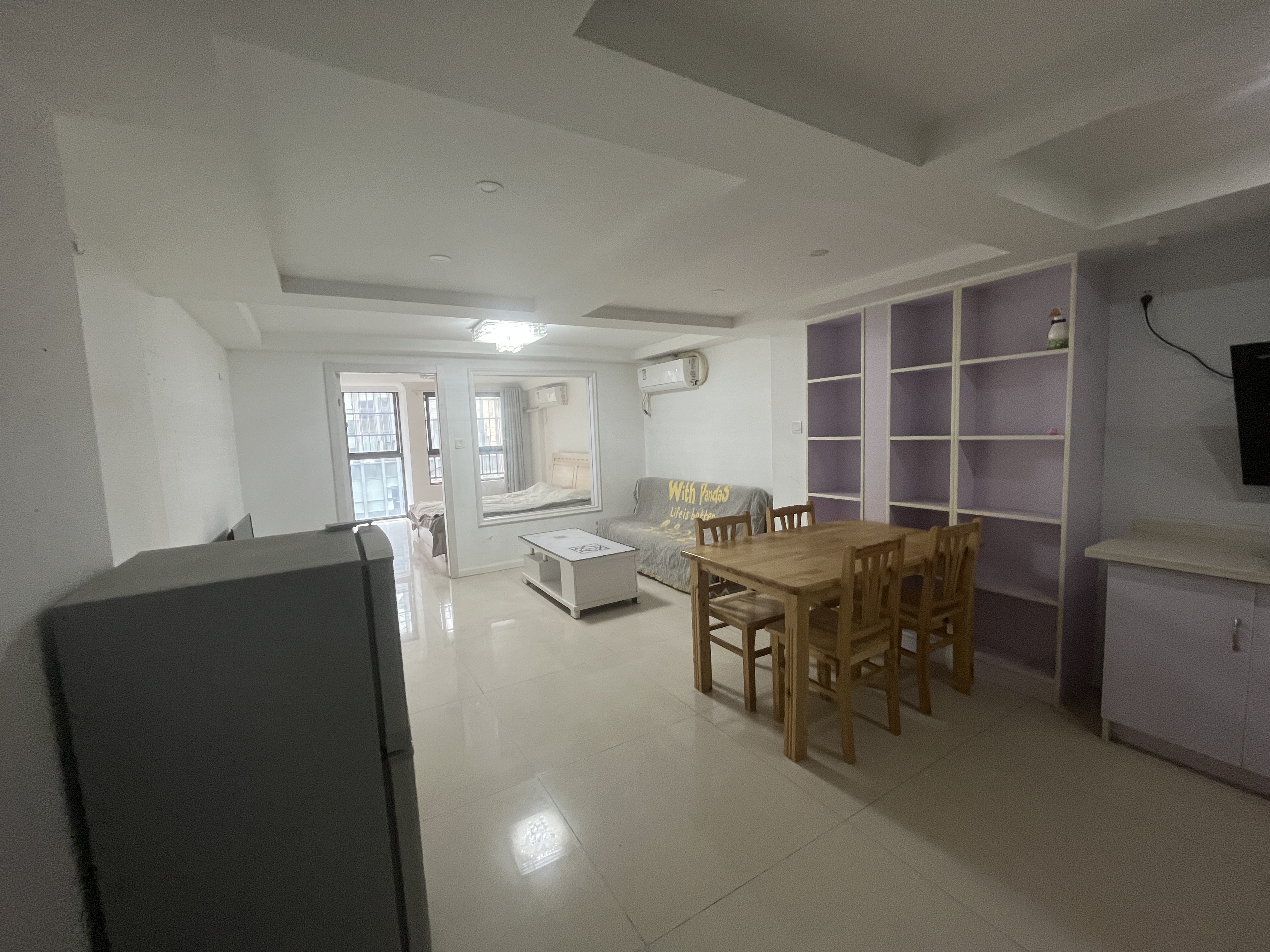 金贸公寓 1室1厅1卫 50m&sup2;