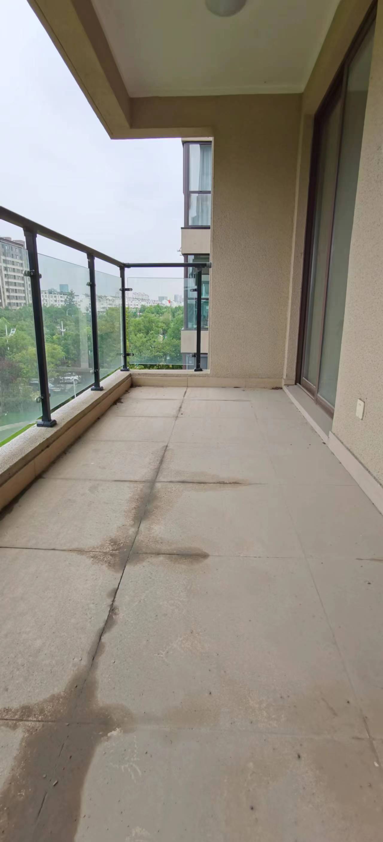 南通碧桂园翡翠华府 4室2厅2卫 143m&sup2;