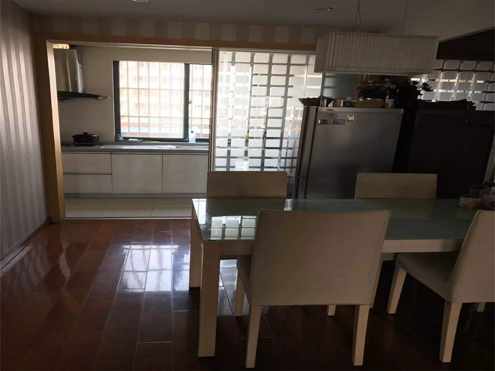 友谊家园 3室1厅1卫 156m&sup2;