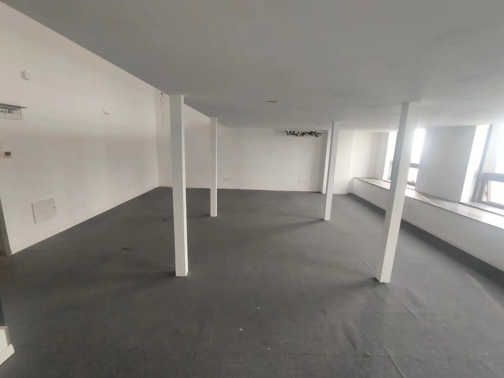 中南世纪城 1室1厅1卫 83.99m&sup2;