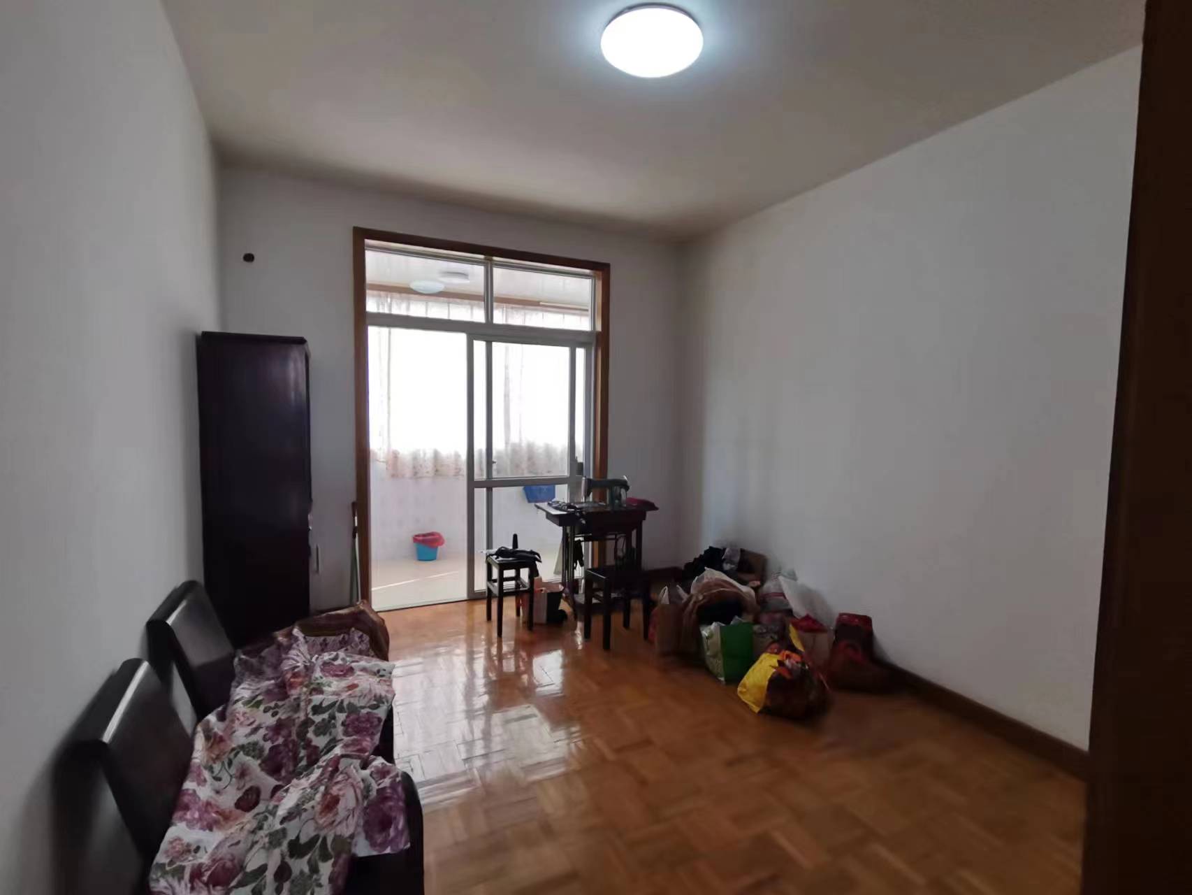 翠园花苑 3室2厅1卫 124m&sup2;