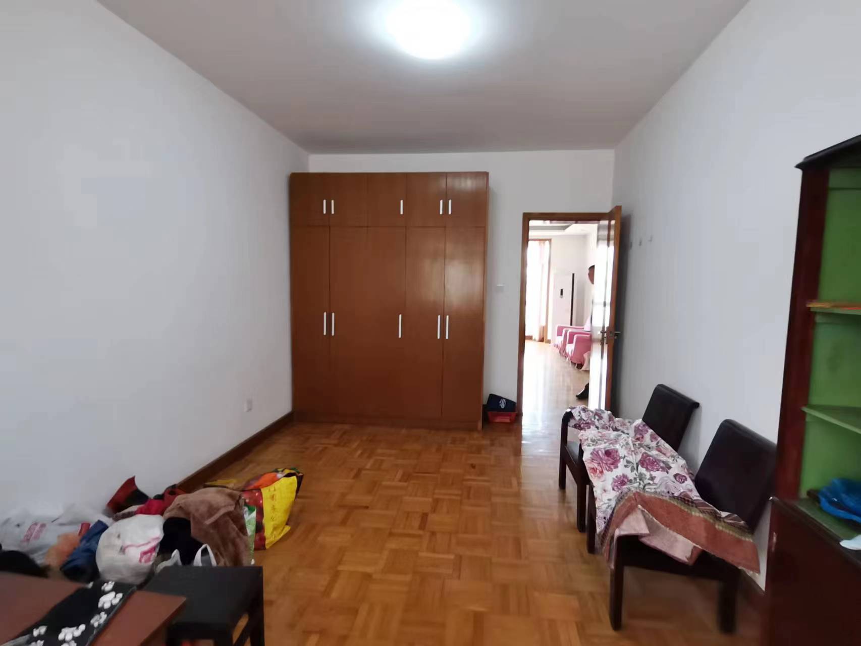 翠园花苑 3室2厅1卫 124m&sup2;