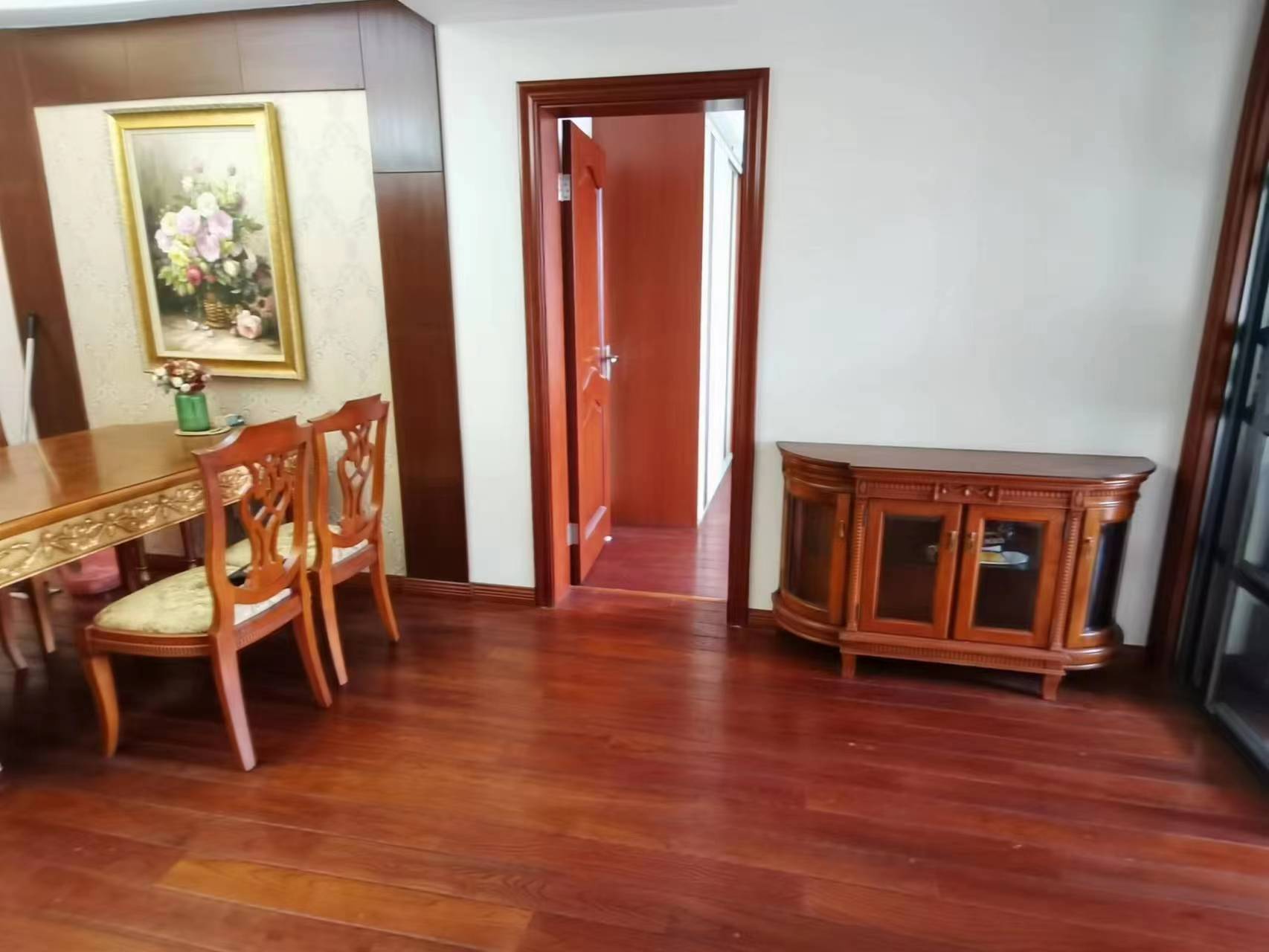 濠河经典苑 3室2厅2卫 174.81m&sup2;