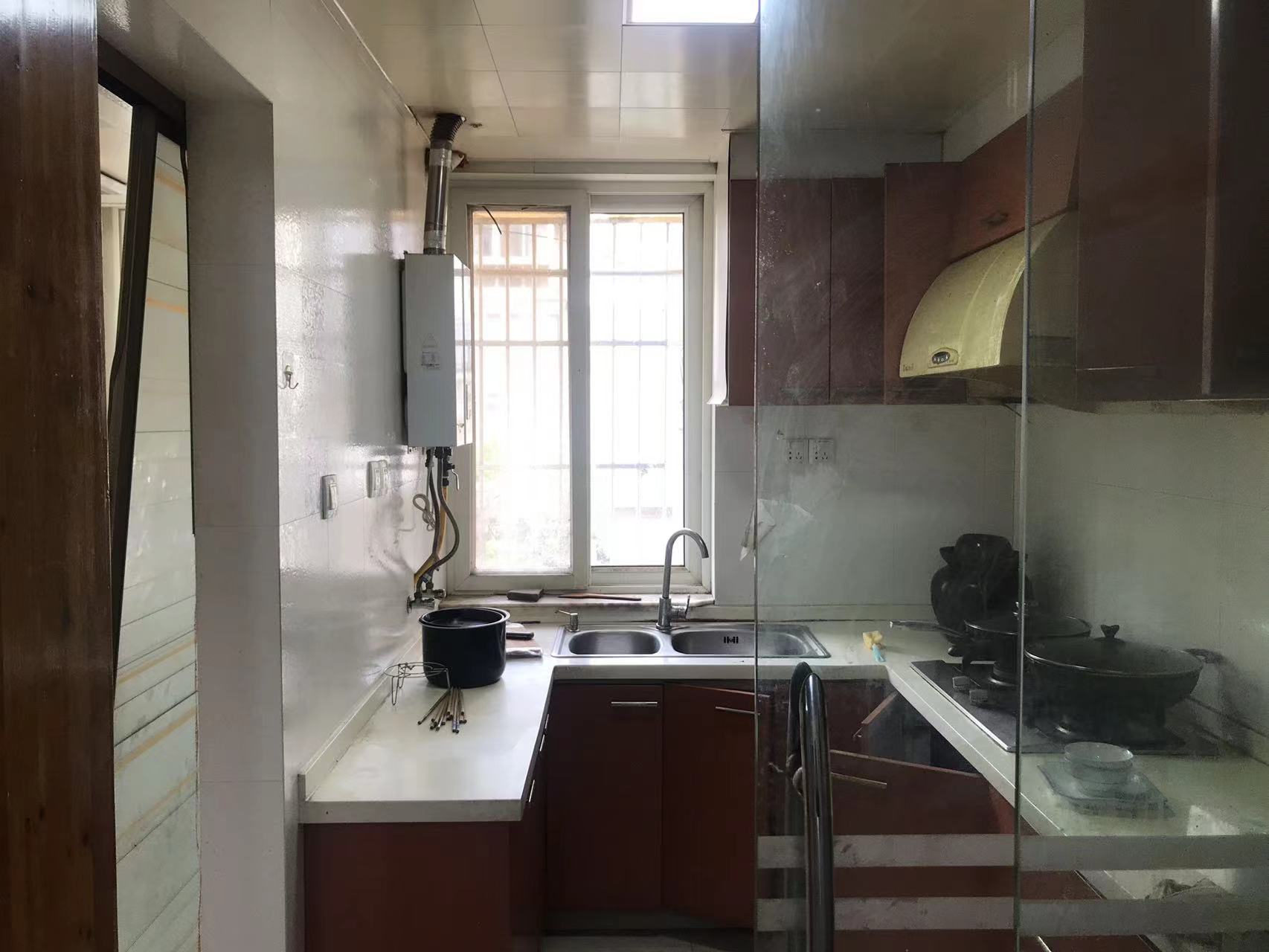 桃坞路服饰城 2室2厅1卫 84.4m&sup2;