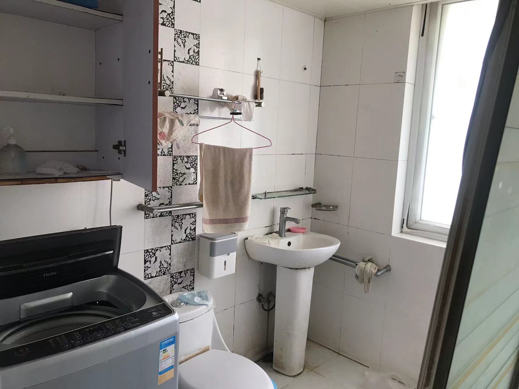 桃坞路服饰城 2室2厅1卫 84.4m&sup2;
