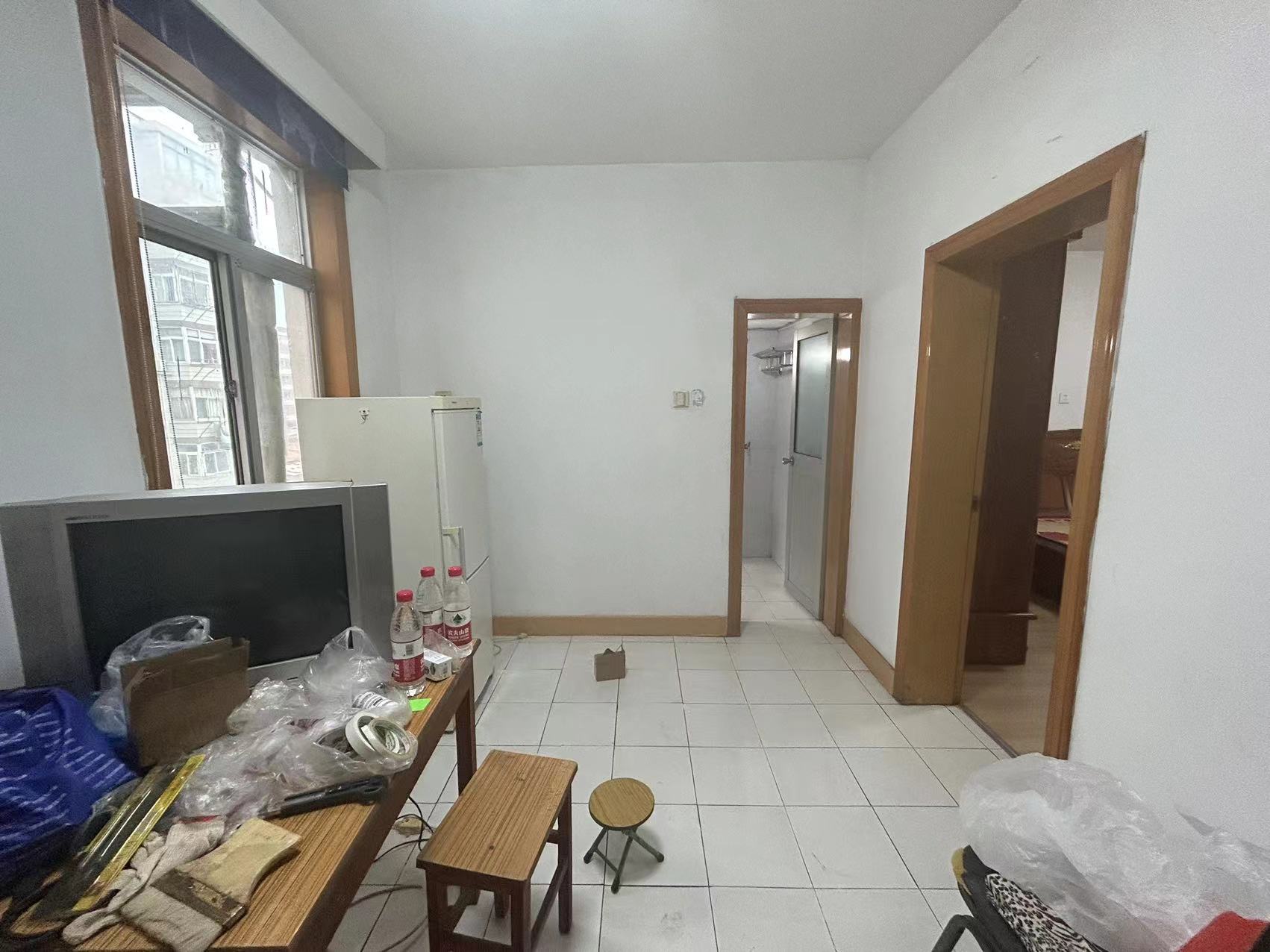 万象西园 1室1厅1卫 46m&sup2;