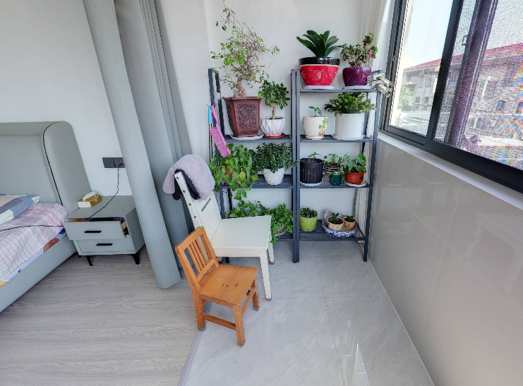 越江新村 2室1厅1卫 79m&sup2;