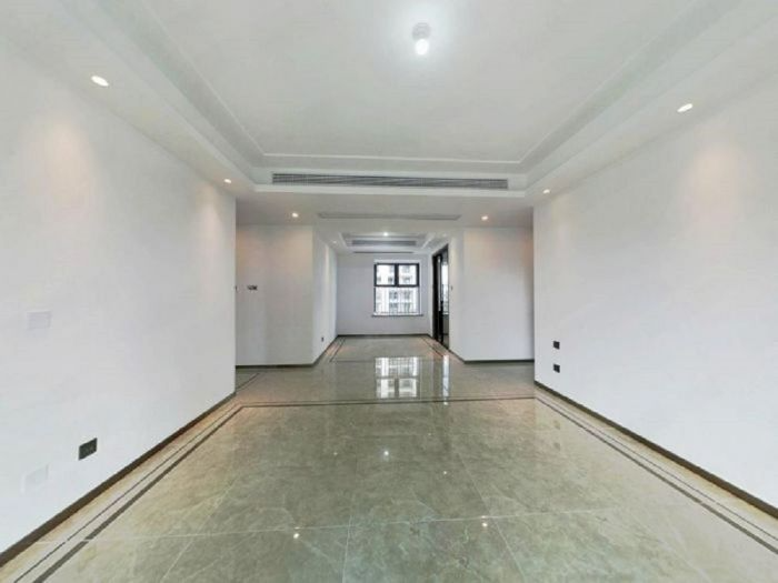 都会沁园 4室2厅2卫 150m&sup2;