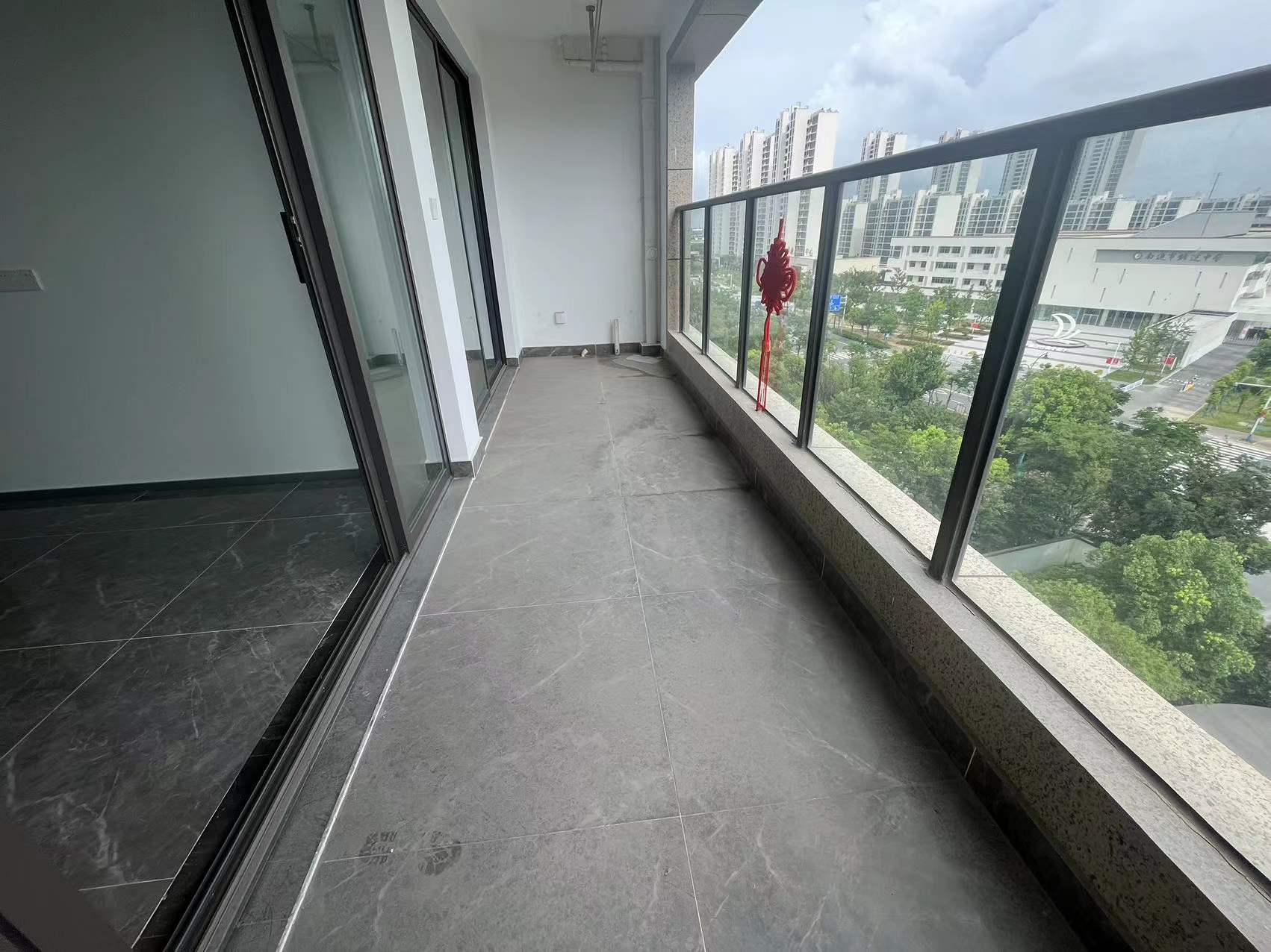 远创宸樾 3室2厅1卫 93m&sup2;