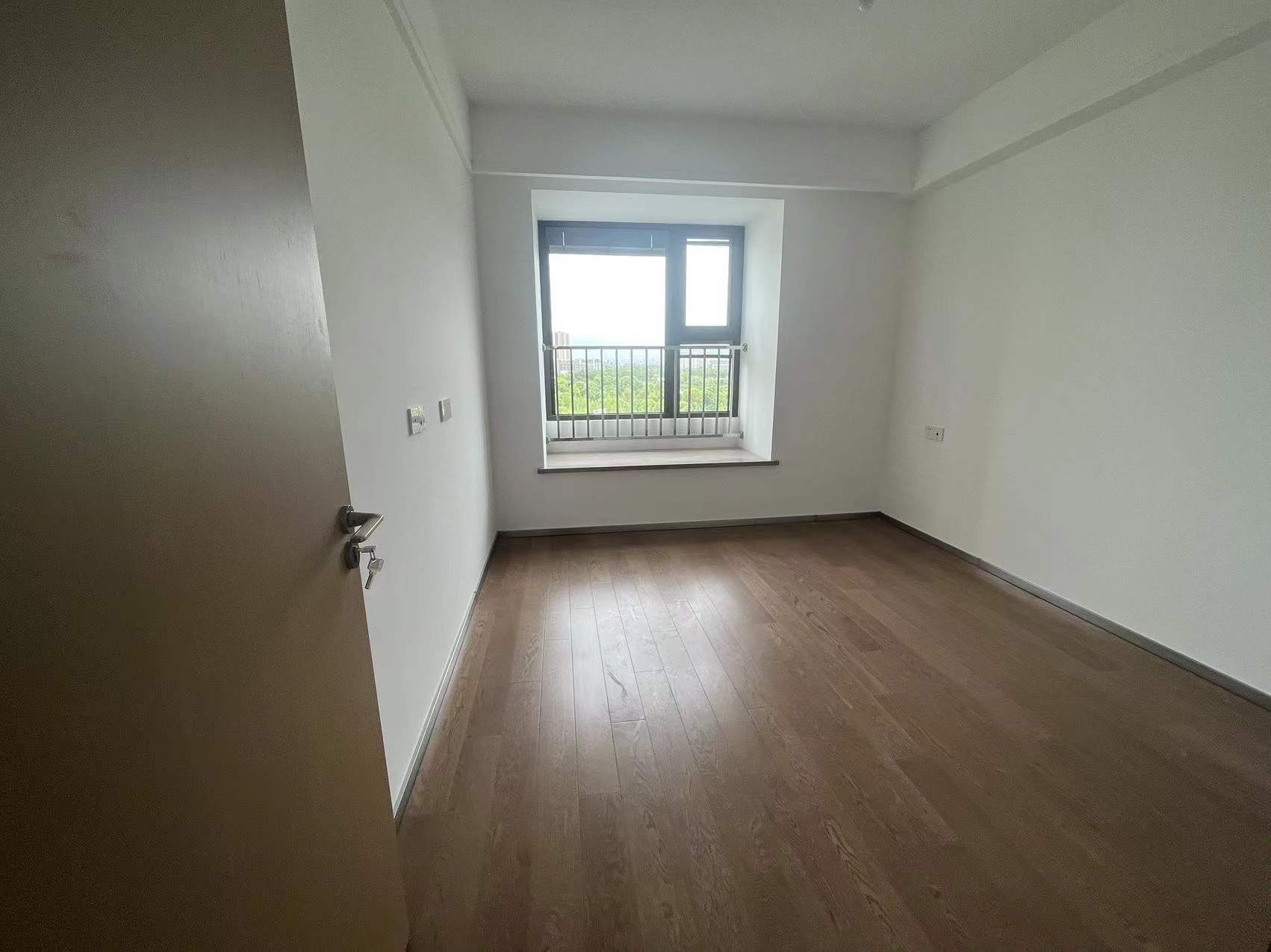 远创宸樾 3室2厅1卫 93m&sup2;