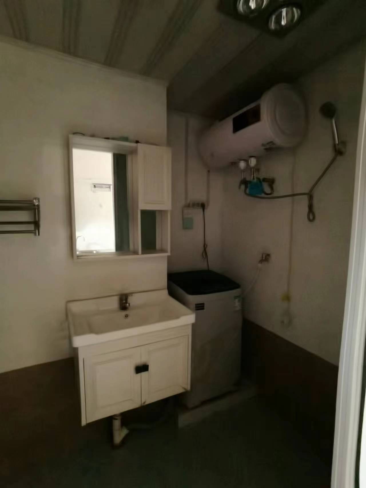 正泰江岸水苑 1室1厅1卫 40m&sup2;