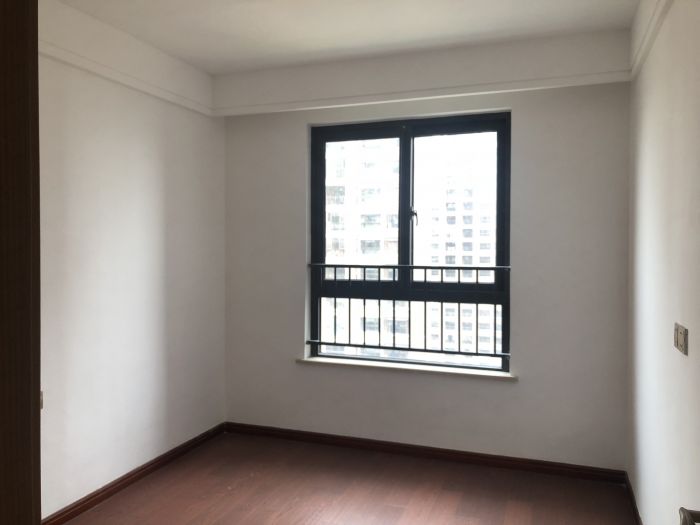 林肯公园 3室2厅2卫 113m&sup2;