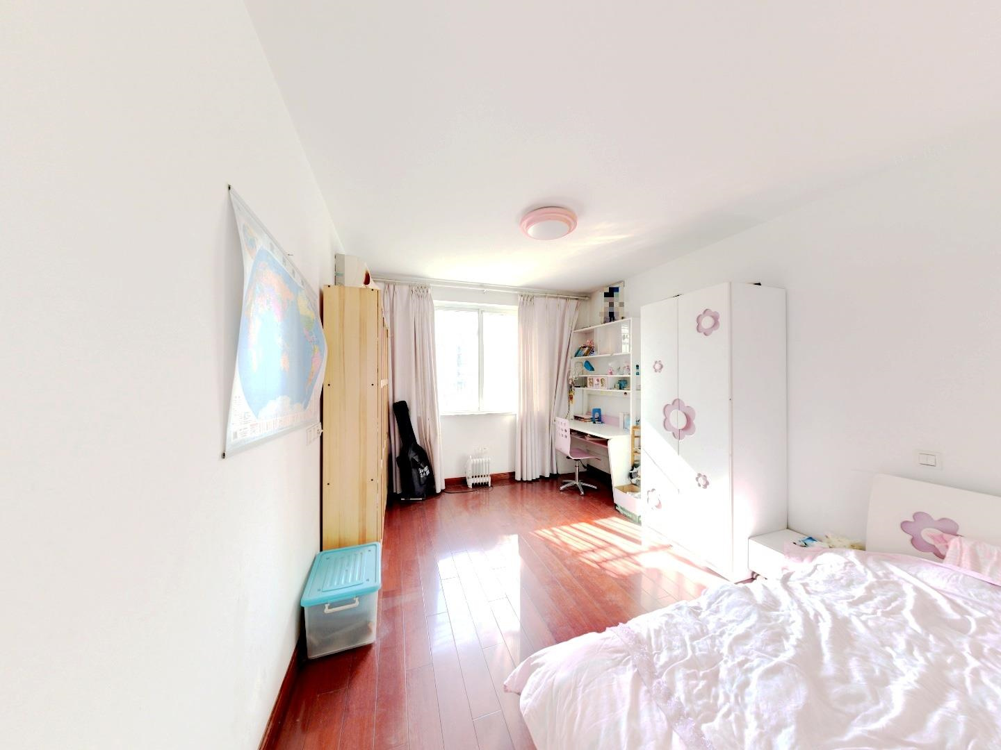 南川园小区 3室2厅1卫 130.50m&sup2;