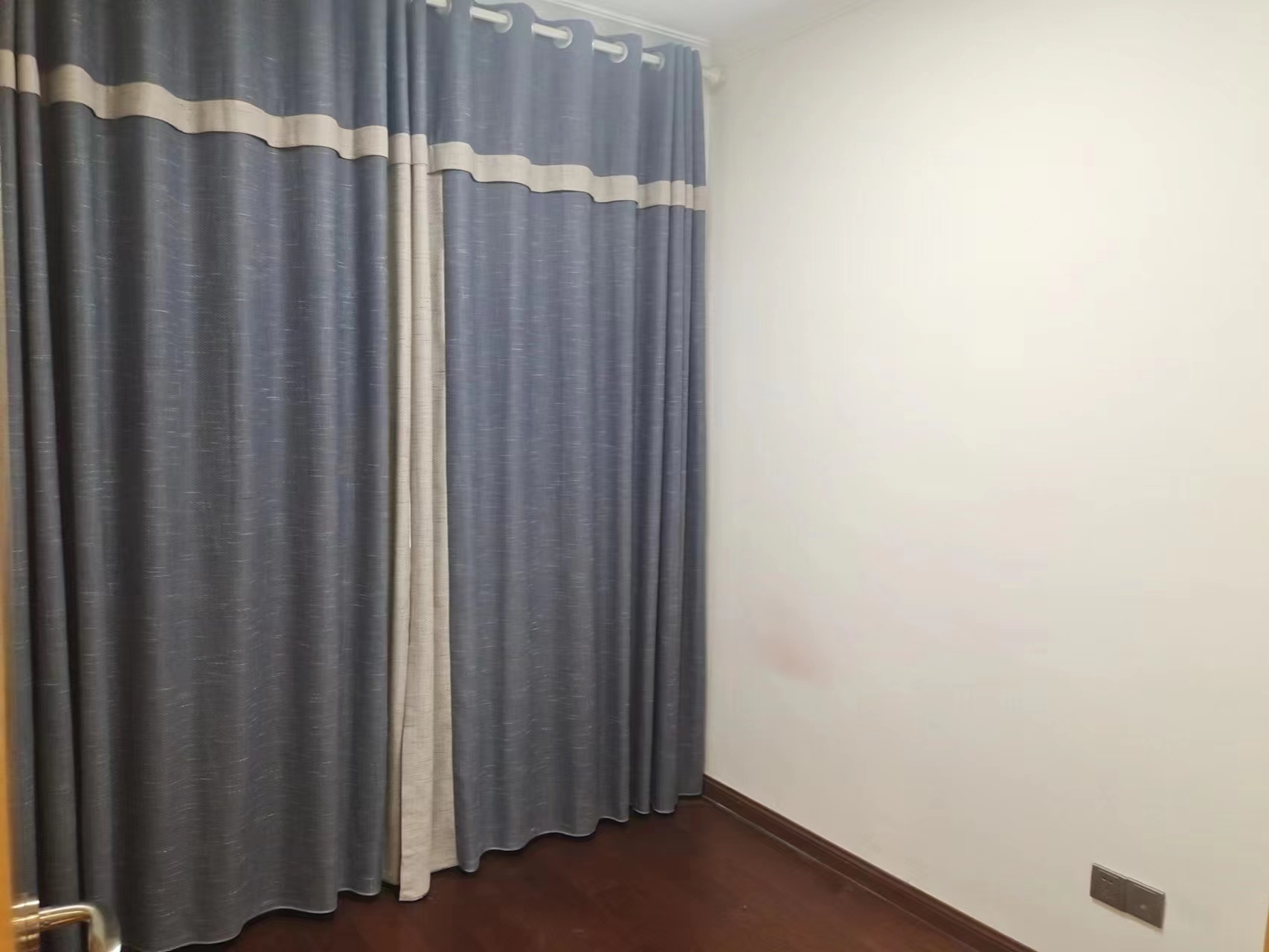 富力院士廷 3室1厅2卫 109m&sup2;