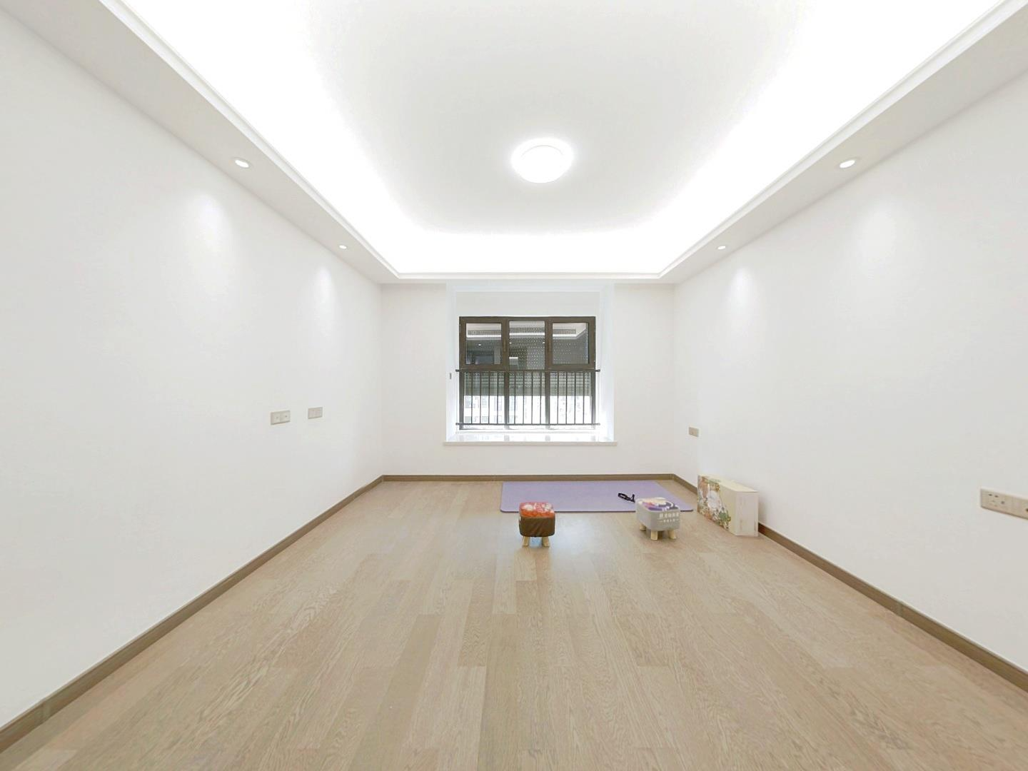 中海上东区 4室2厅2卫 143m&sup2;