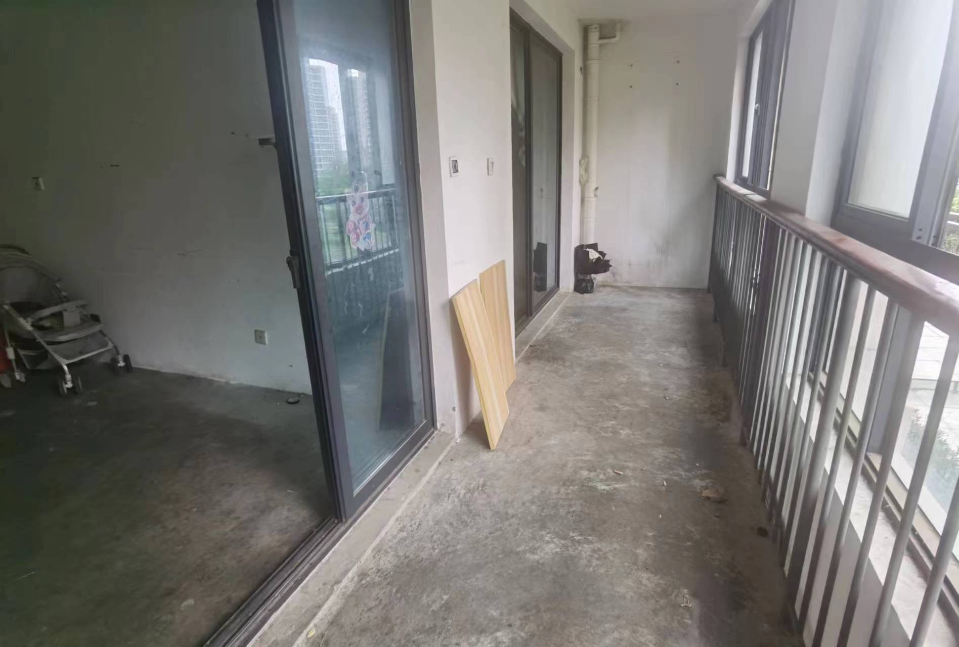 沙家圩花苑 3室1厅1卫 133.00m&sup2;