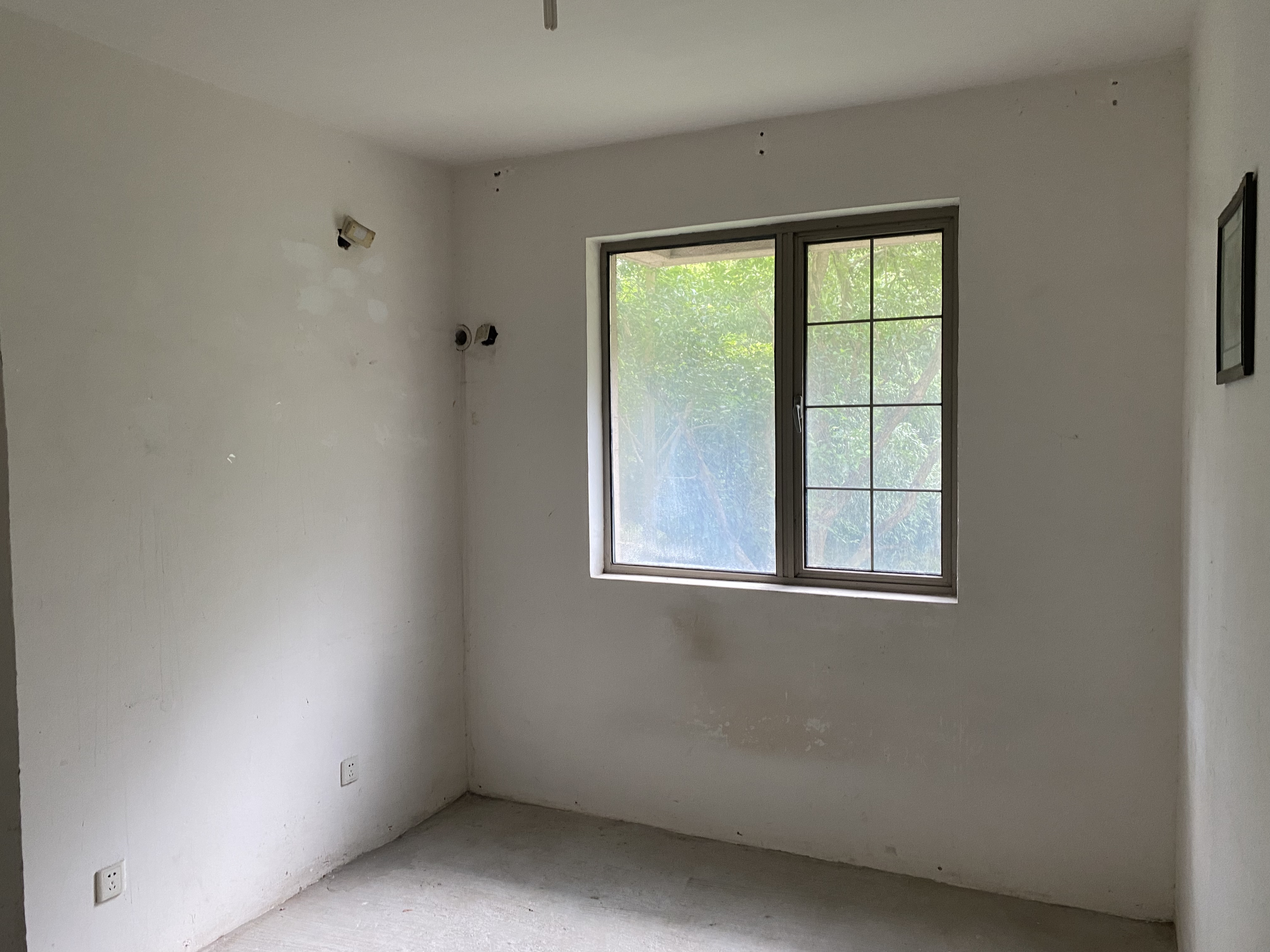 优山美地花园南区 4室2厅2卫 145.00m&sup2;