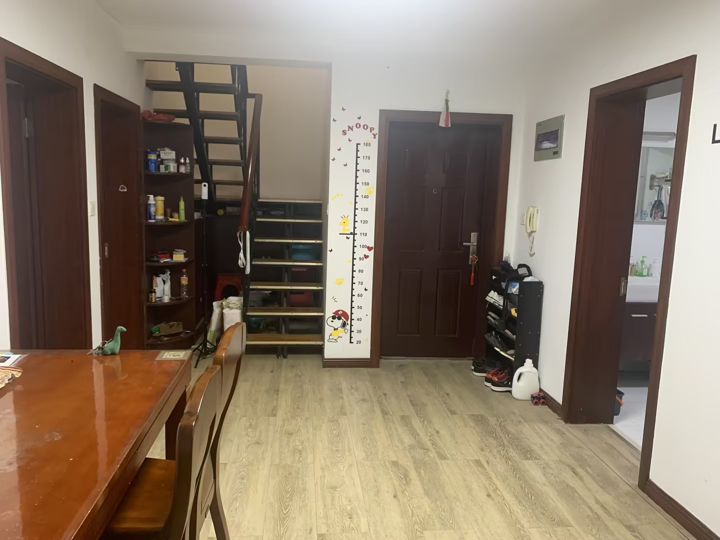 外滩小区 4室2厅1卫 86.00m&sup2;